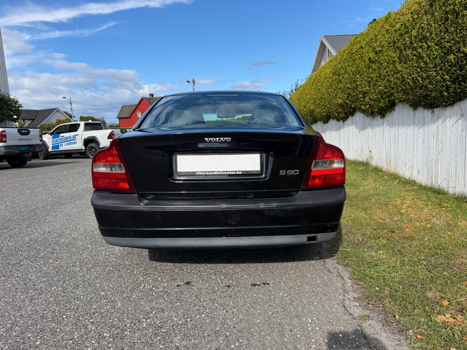 Volvo S80 2.0T Automatic, 180hp, 2001