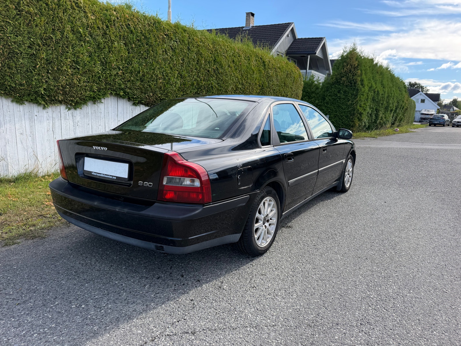 Volvo S80 2.0T Automatic, 180hp, 2001