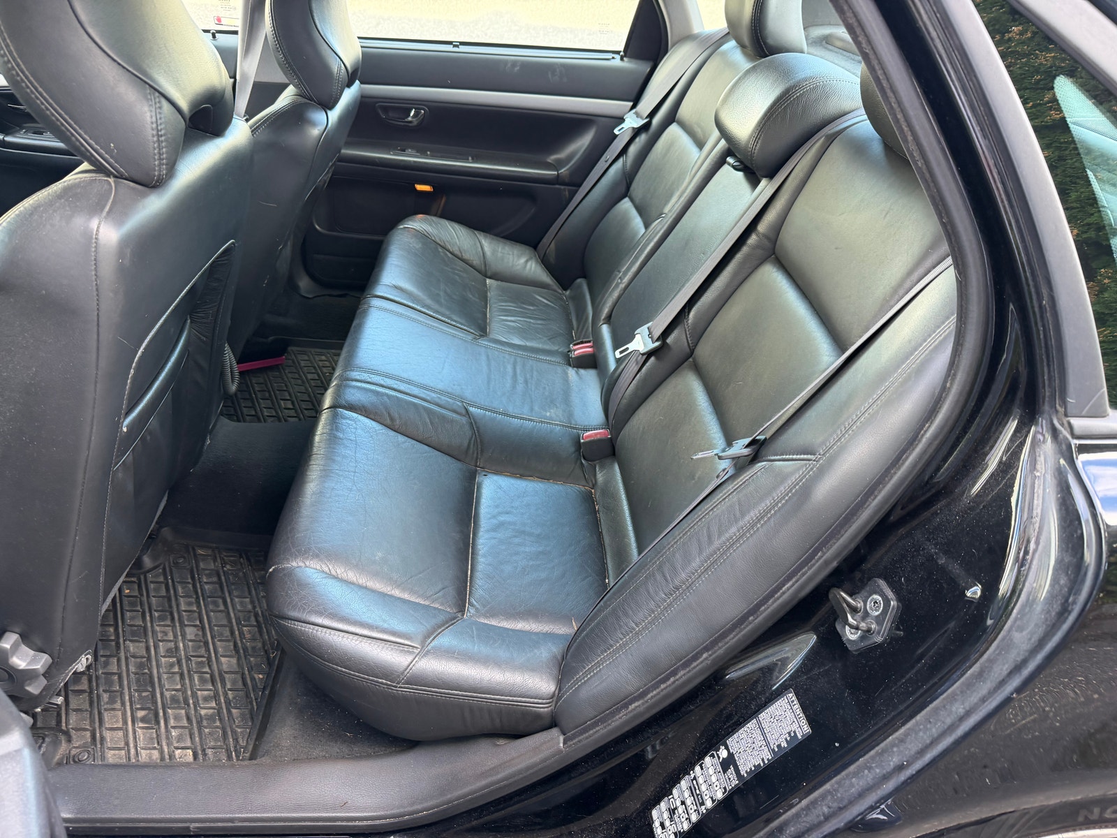 Volvo S80 2.0T Automatic, 180hp, 2001
