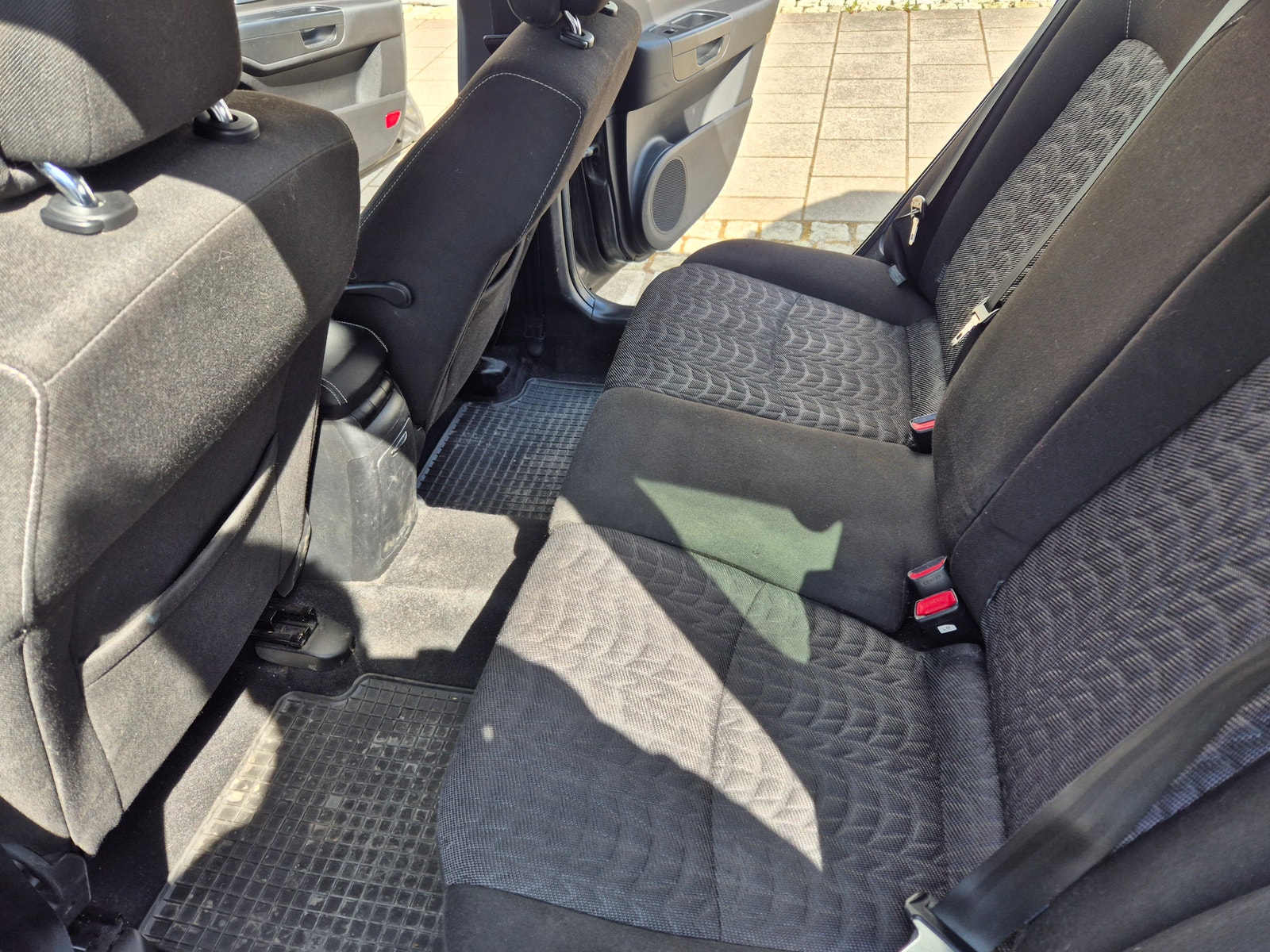 Kia cee'd_sw 1.6 CRDi Manual, 6-trins, 90ps, 2011