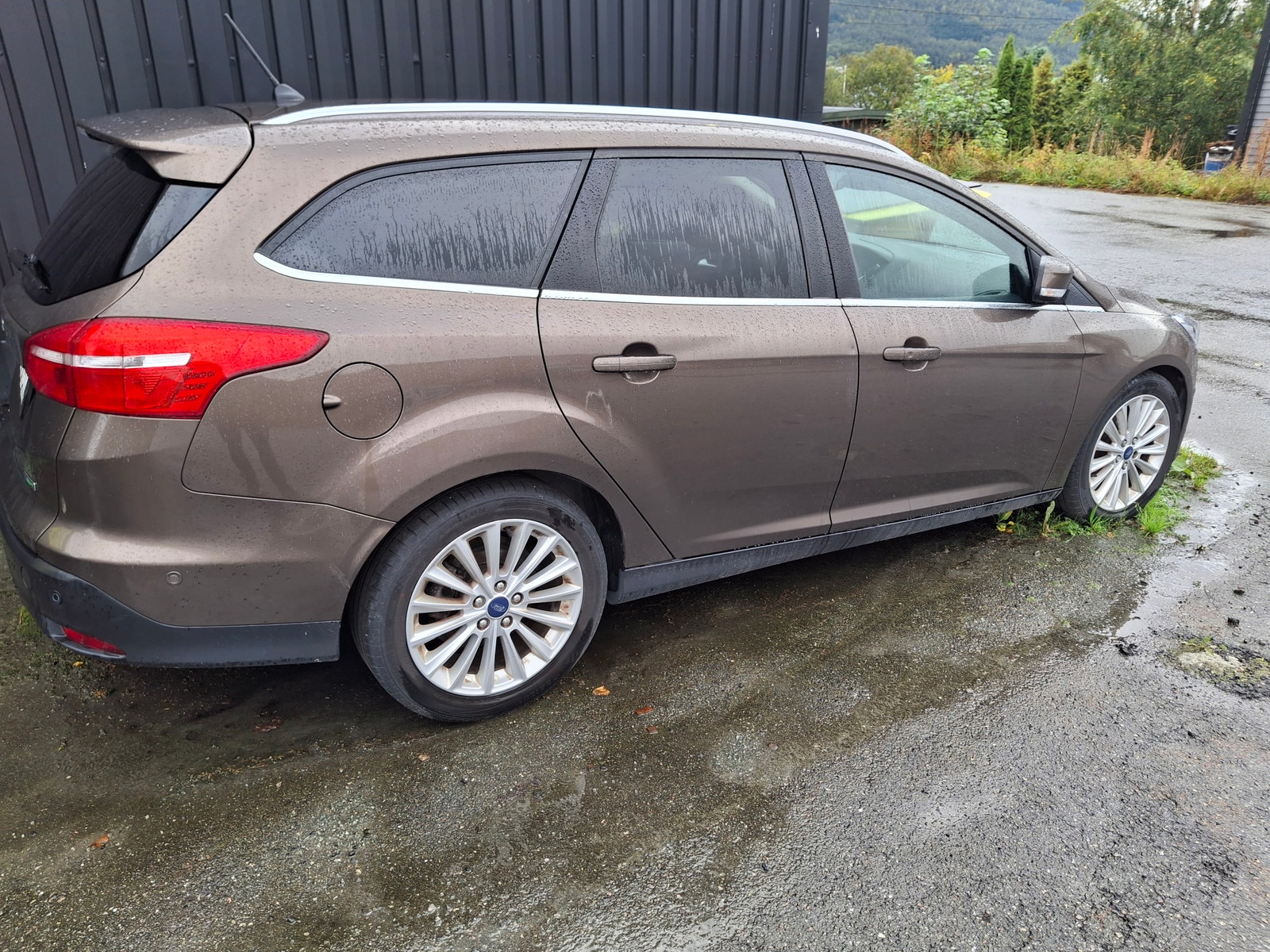Ford Focus Combi 1.0 EcoBoost SelectShift, 6-trins, 125ps, 2016