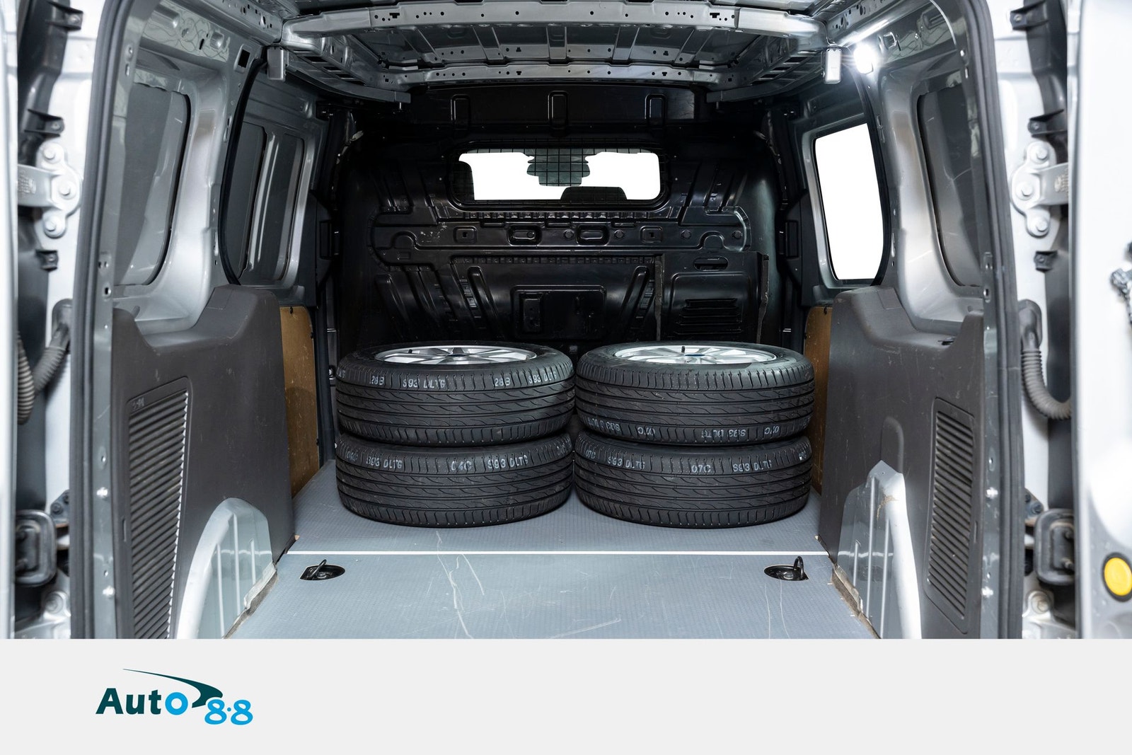 Ford Transit Connect 210 LWB 1.5 EcoBlue SelectShift, 8-trins, 120ps, 2020