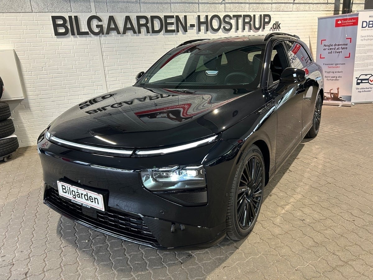 XPENG G9 Performance, 575ps, 2026