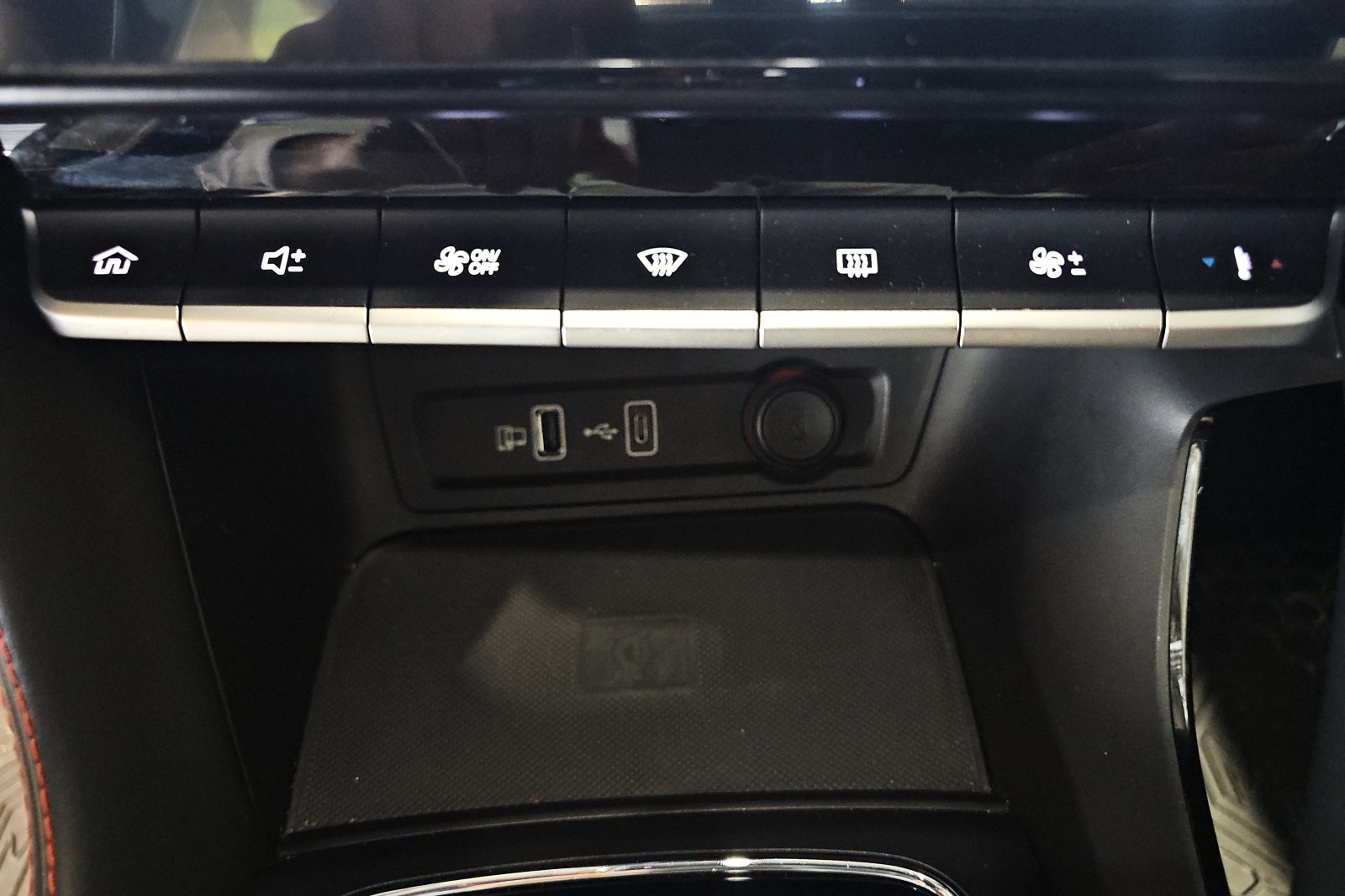 MG ZS EV Long Range, 156hp, 2022