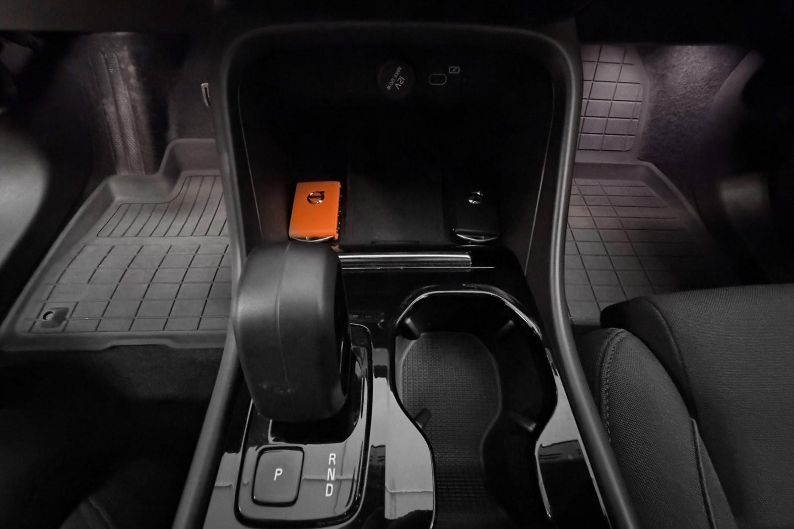 Volvo XC40 Recharge Twin, 408hk, 2023