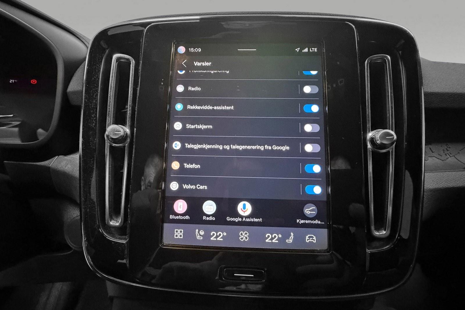 Volvo XC40 Recharge Twin, 408hk, 2023