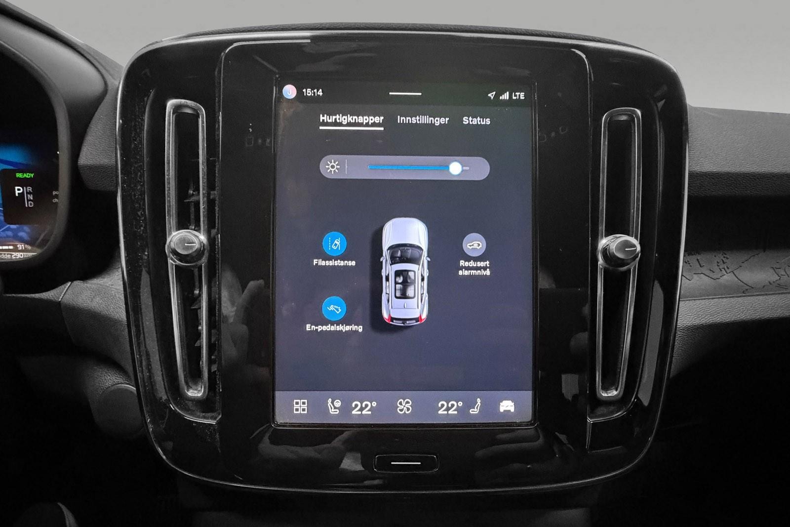 Volvo XC40 Recharge Twin, 408hk, 2023