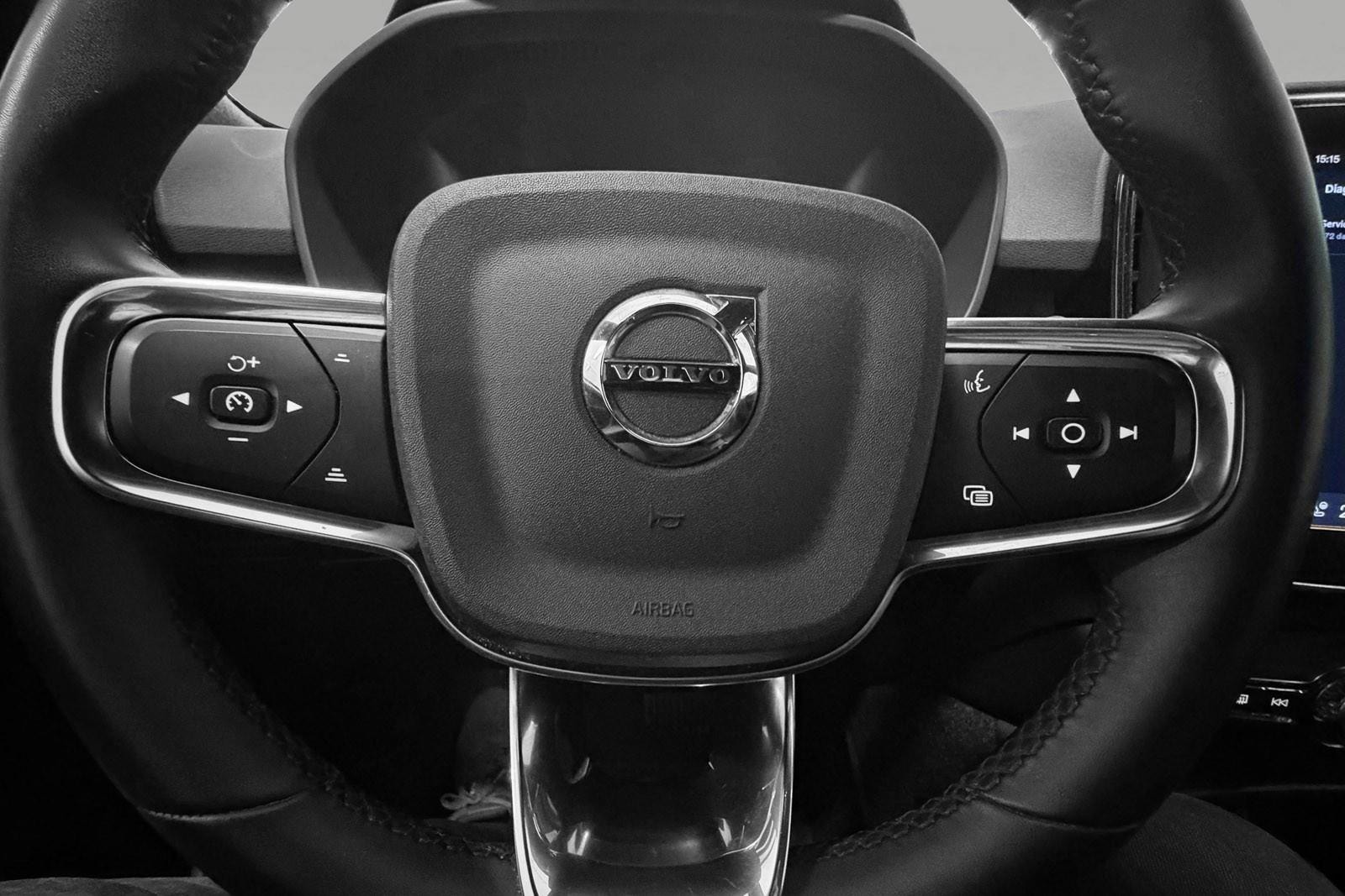Volvo XC40 Recharge Twin, 408hk, 2023