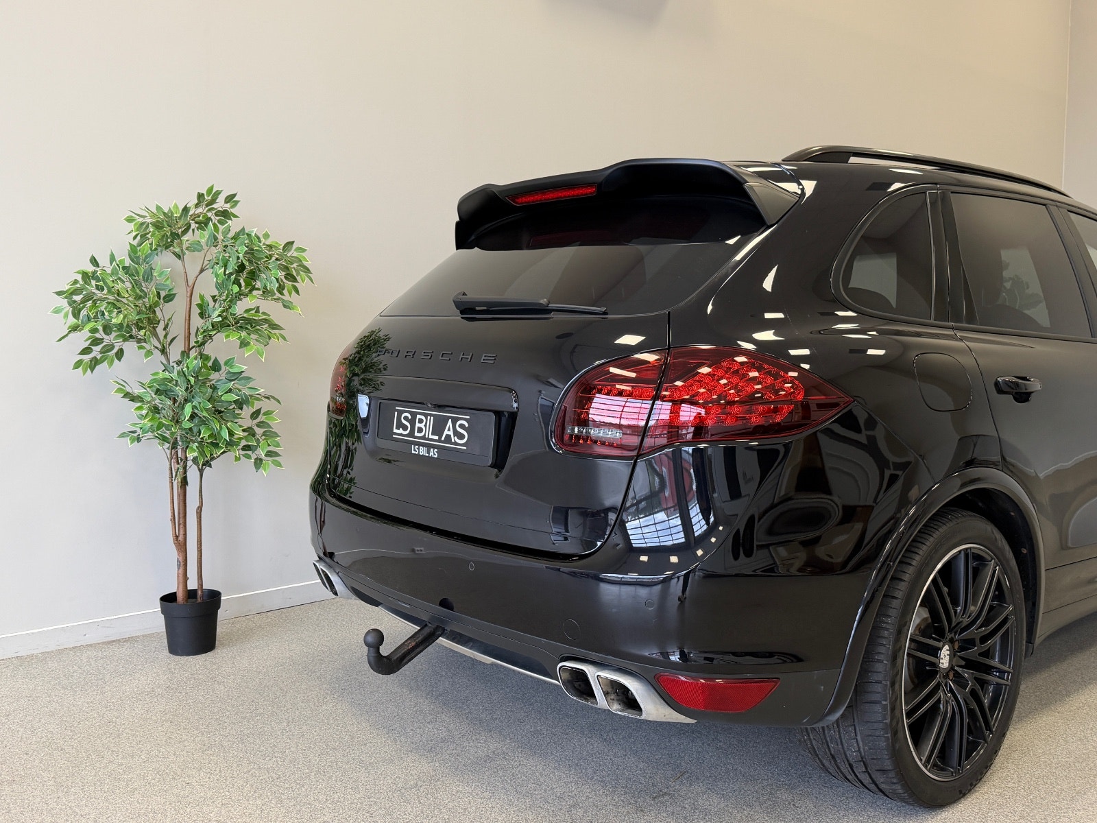 Porsche Cayenne Diesel TipTronic S, 8-trins, 211ps, 2012