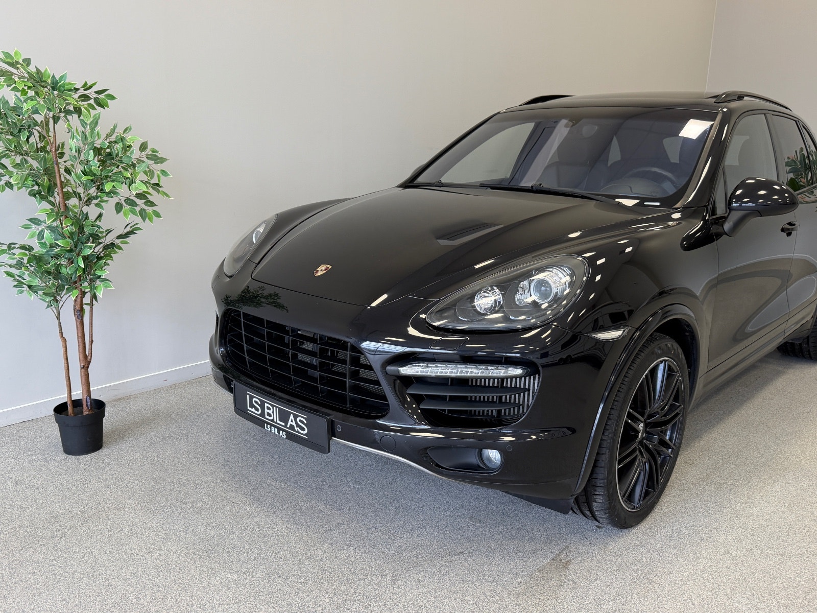 Porsche Cayenne Diesel TipTronic S, 8-trins, 211ps, 2012