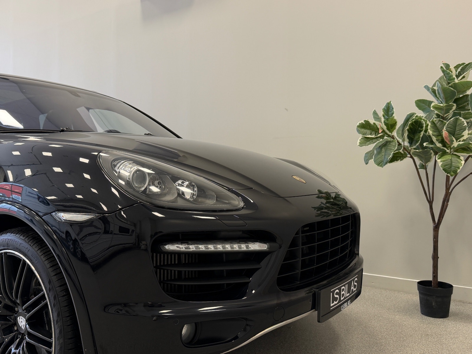 Porsche Cayenne Diesel TipTronic S, 8-trins, 211ps, 2012
