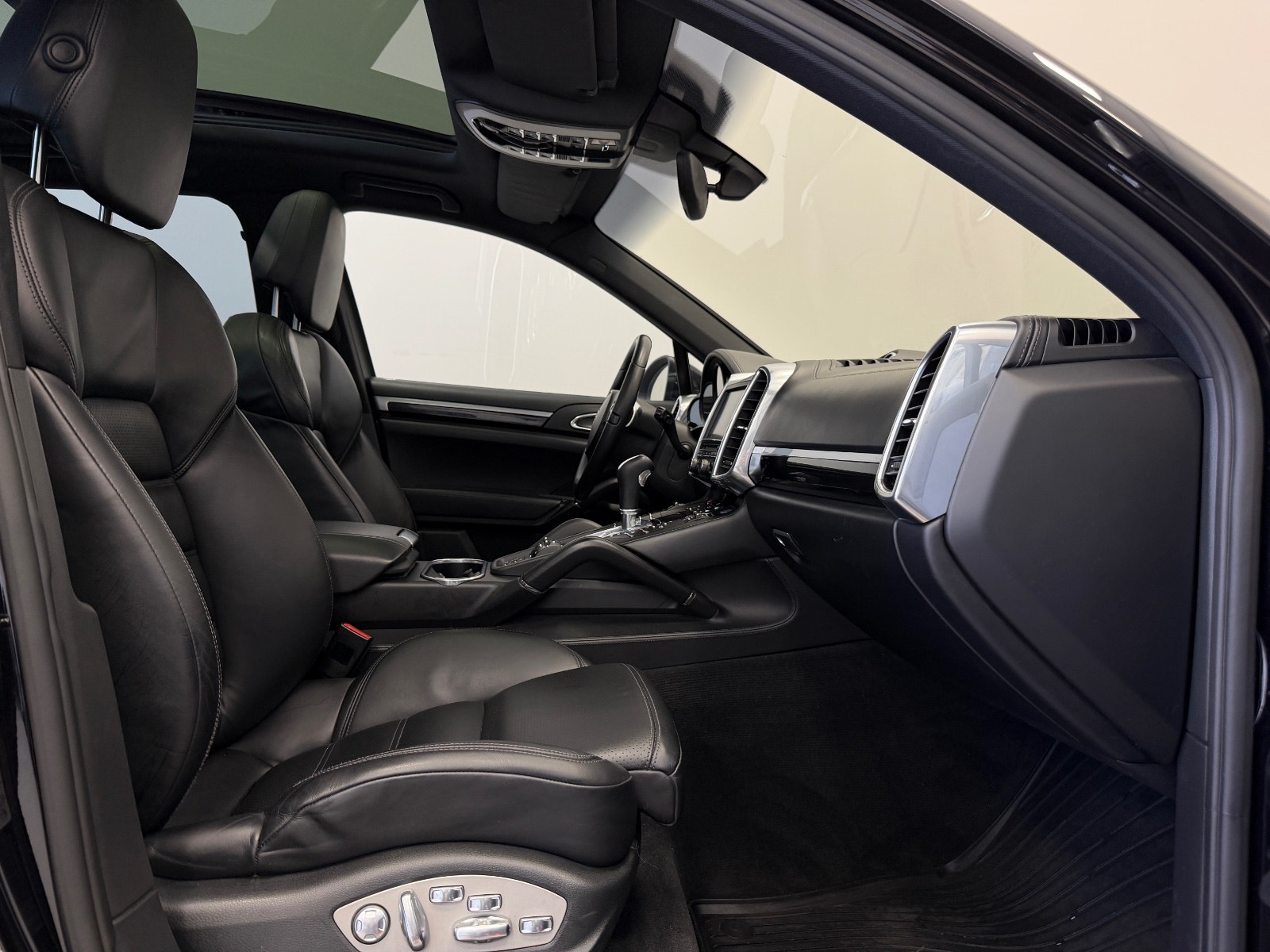 Porsche Cayenne Diesel TipTronic S, 8-trins, 211ps, 2012