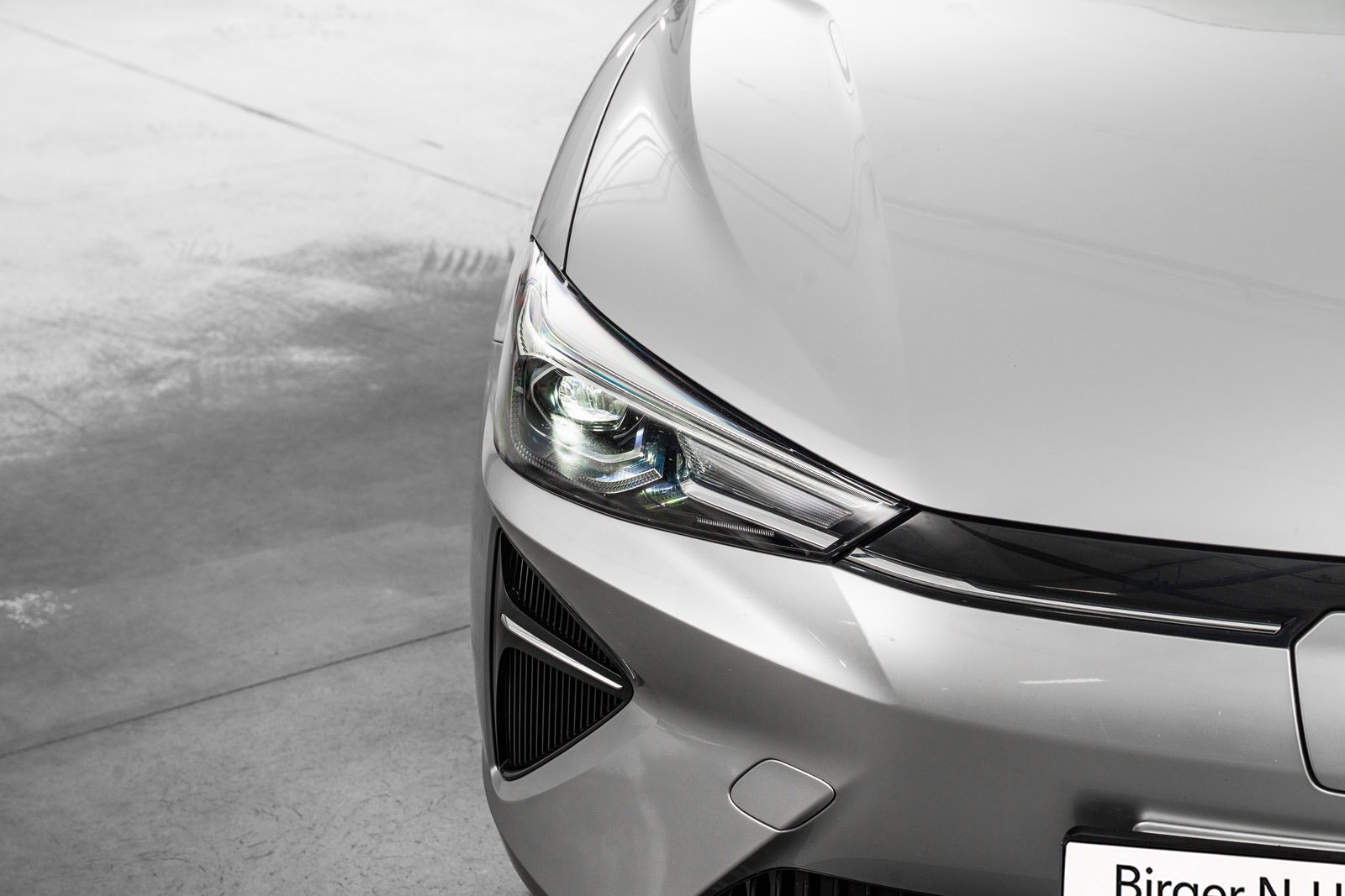 MG 5 Long Range 61.1 kWh, 156hp, 2024