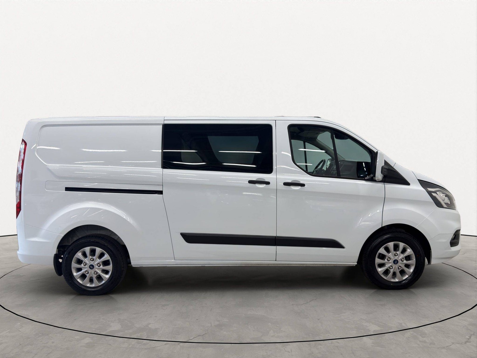 Ford Transit Custom 340 2.0 EcoBlue Manual, 130hp, 2023