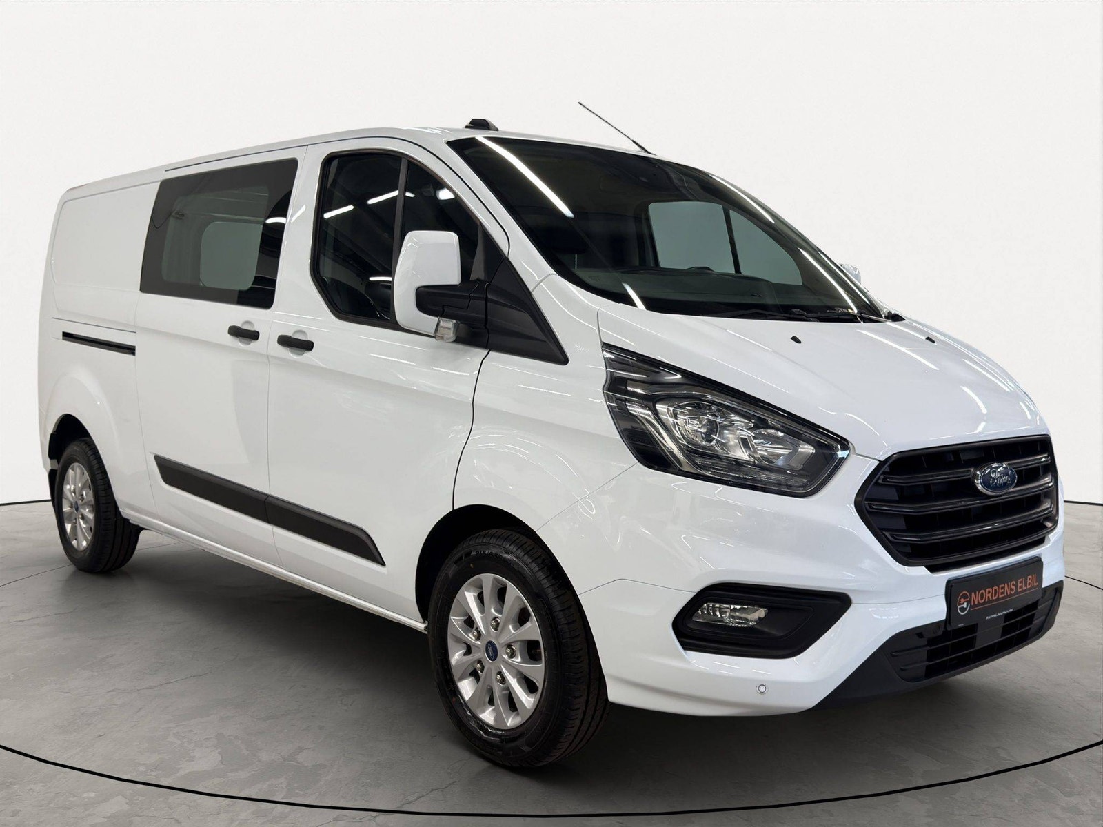 Ford Transit Custom 340 2.0 EcoBlue Manual, 130hp, 2023