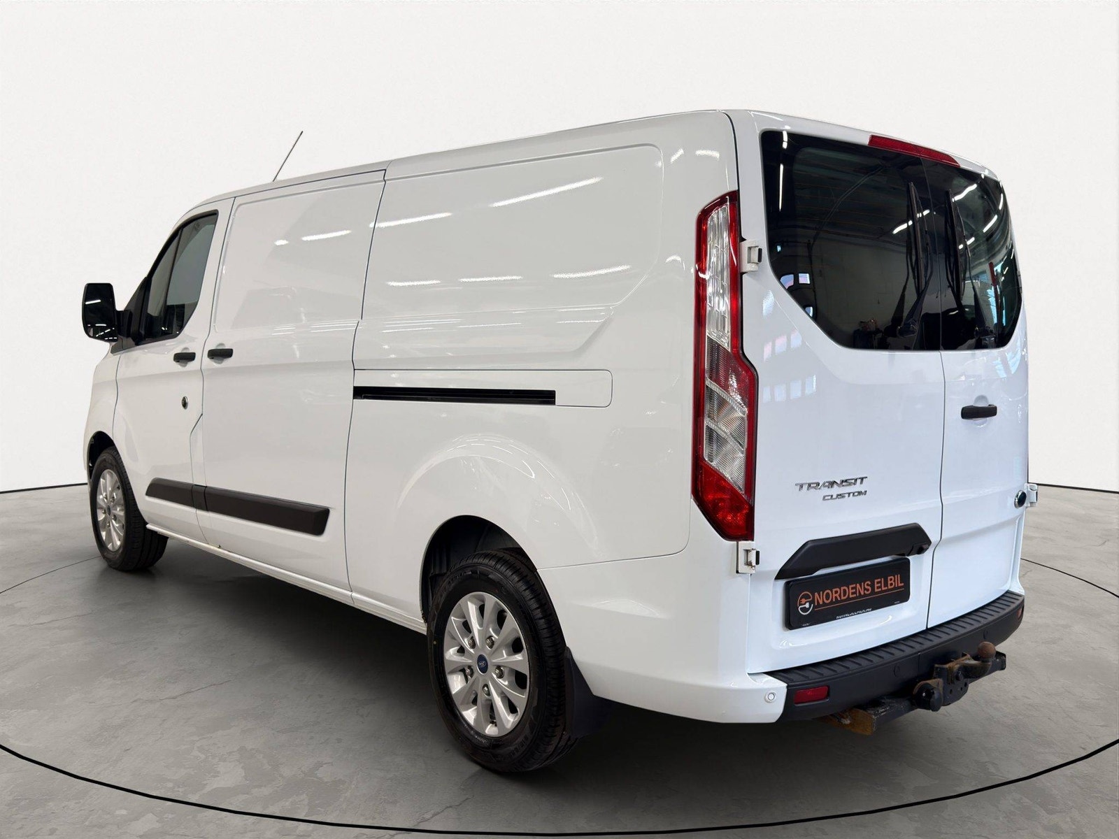 Ford Transit Custom 340 2.0 EcoBlue Manual, 130hp, 2023