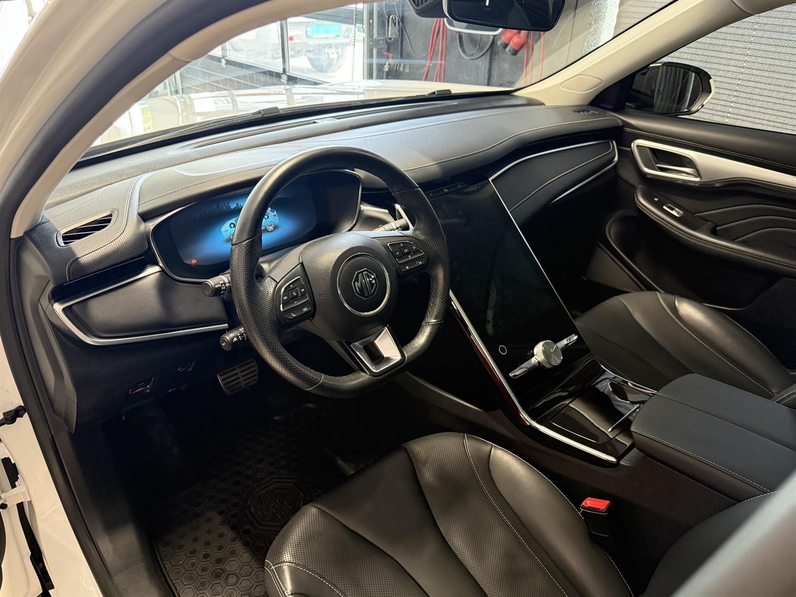 MG Marvel R Automatic, 180hp, 2023