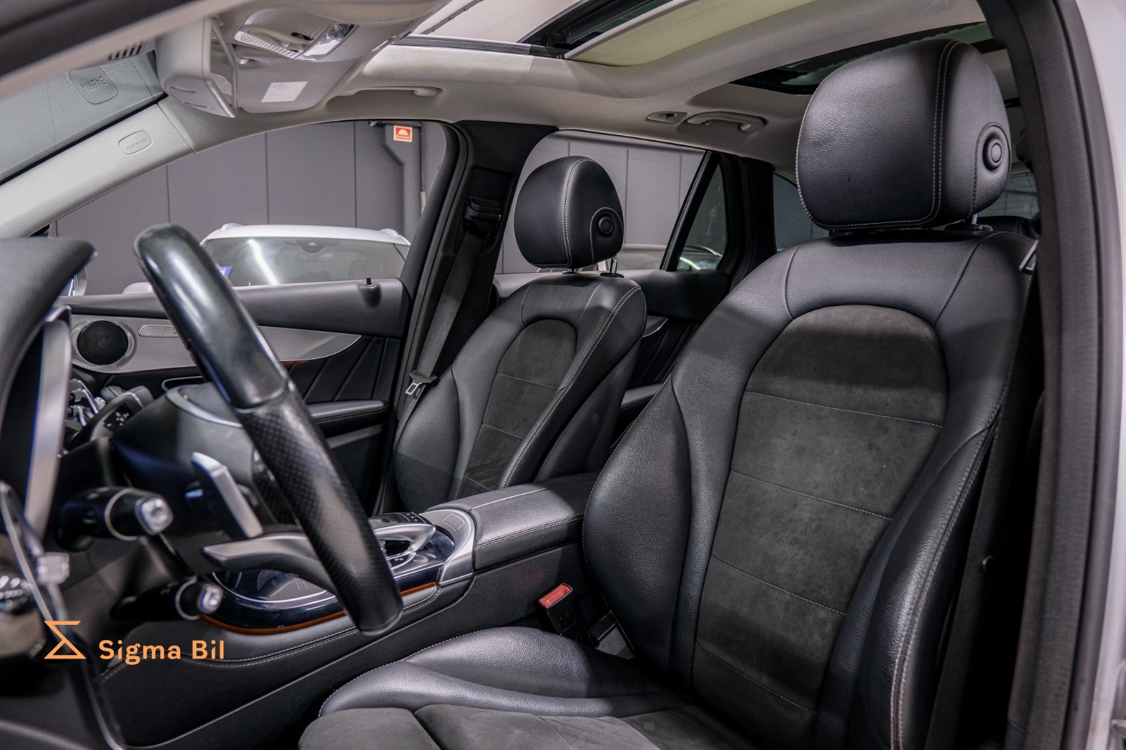 Mercedes-Benz GLC 350 e 4MATIC 7G-Tronic Plus, 327hp, 2017
