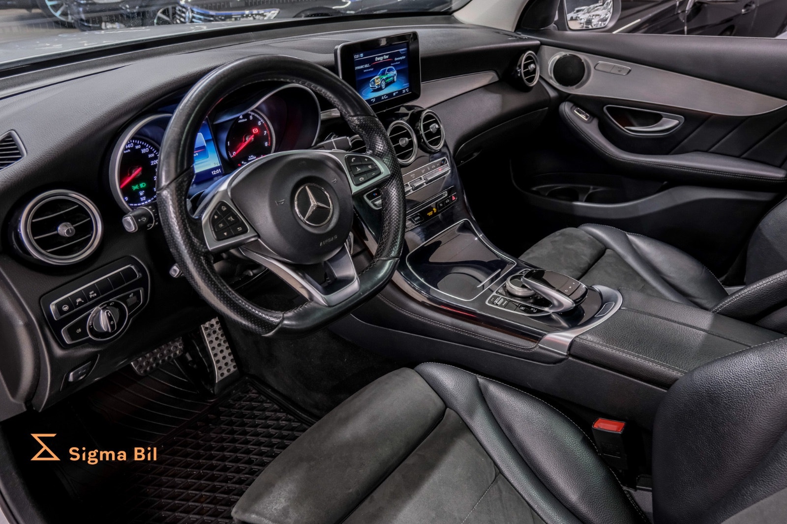 Mercedes-Benz GLC 350 e 4MATIC 7G-Tronic Plus, 327hp, 2017