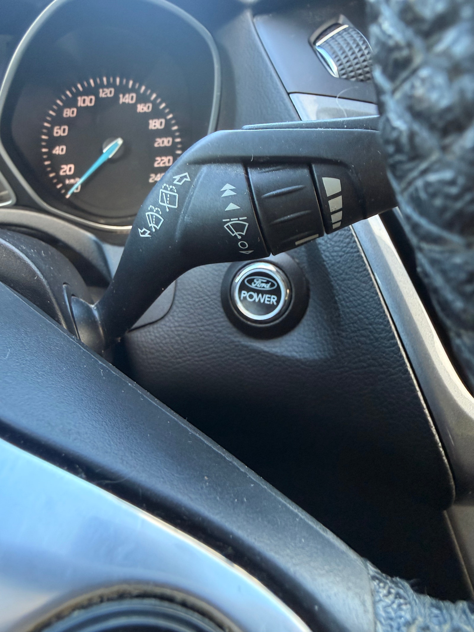 Ford Focus Combi 2.0 TDCi Powershift, 140hp, 2012