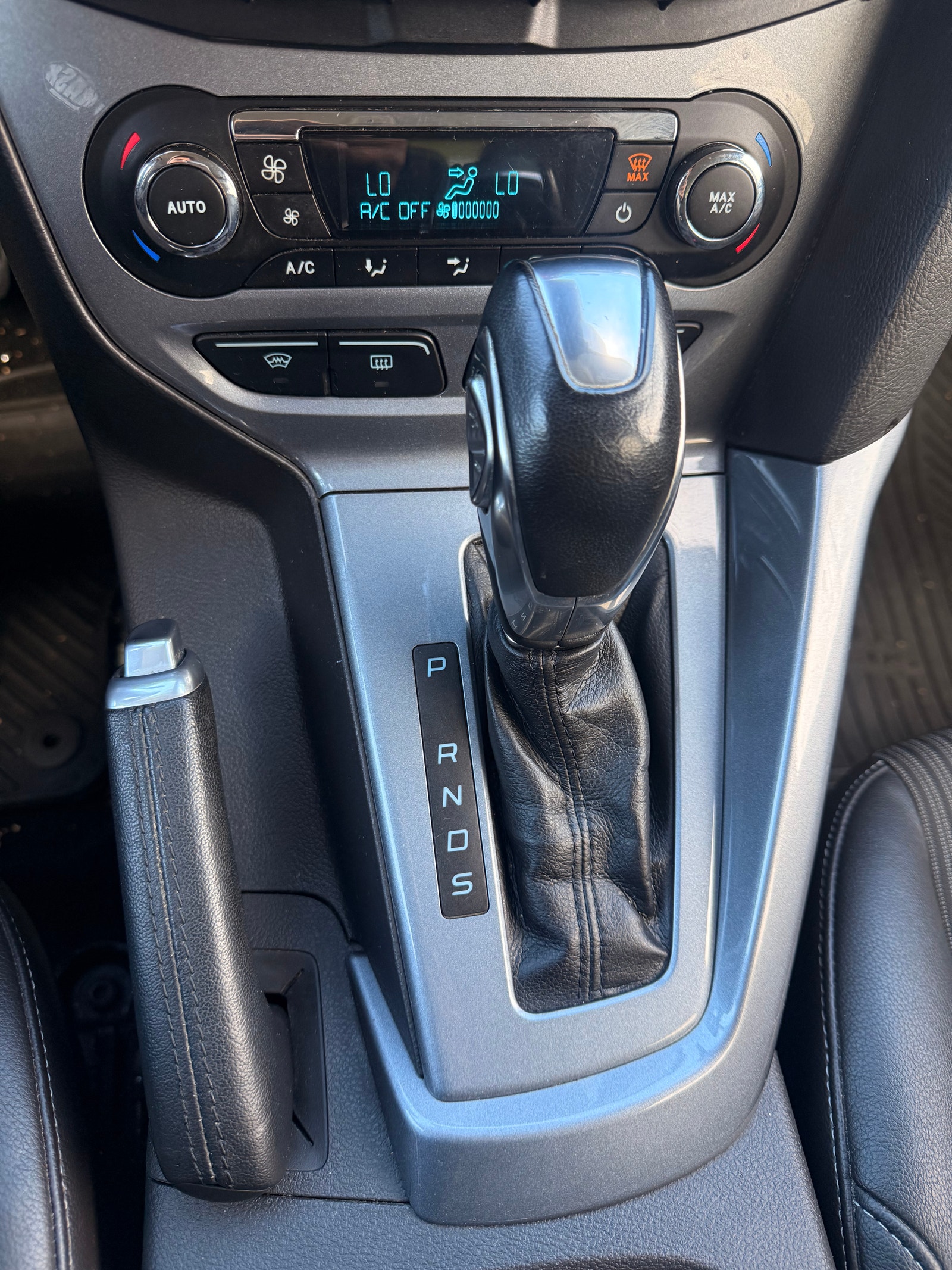 Ford Focus Combi 2.0 TDCi Powershift, 140hp, 2012