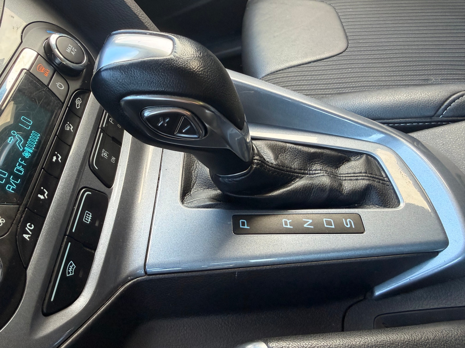 Ford Focus Combi 2.0 TDCi Powershift, 140hp, 2012
