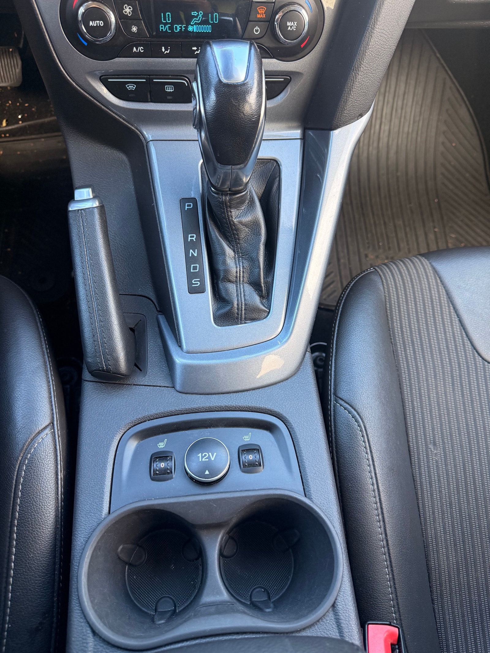 Ford Focus Combi 2.0 TDCi Powershift, 140hp, 2012
