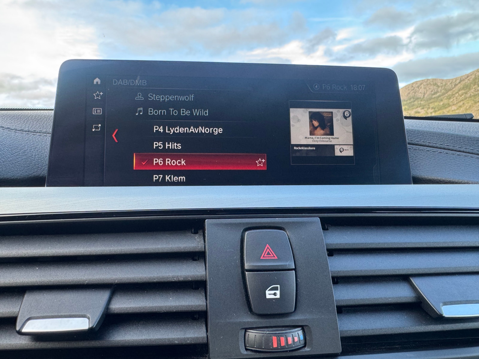 BMW 330e Sedan Steptronic, 252hp, 2018