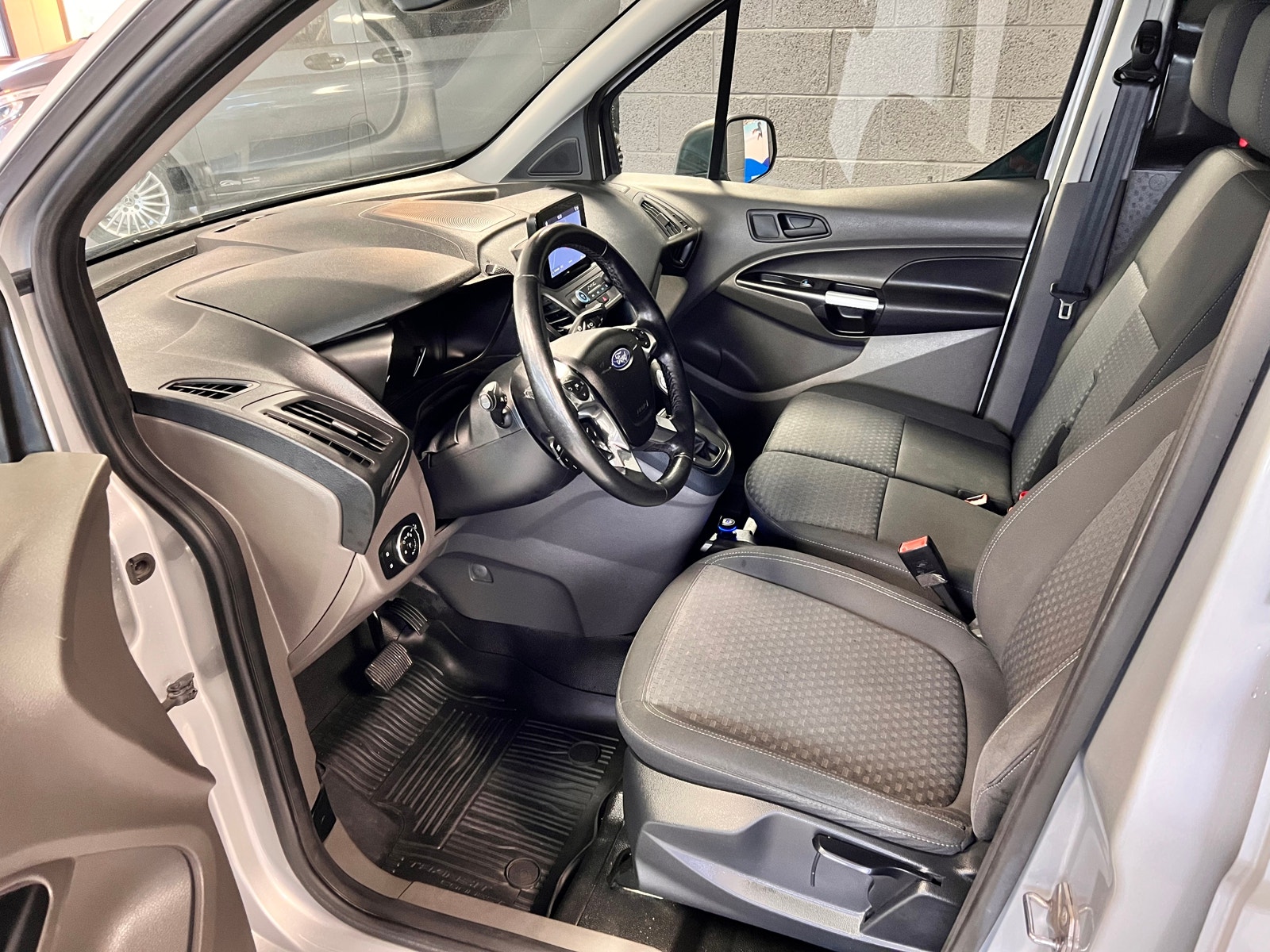 Ford Transit Connect 210 LWB 1.5 EcoBlue SelectShift, 120hp, 2020