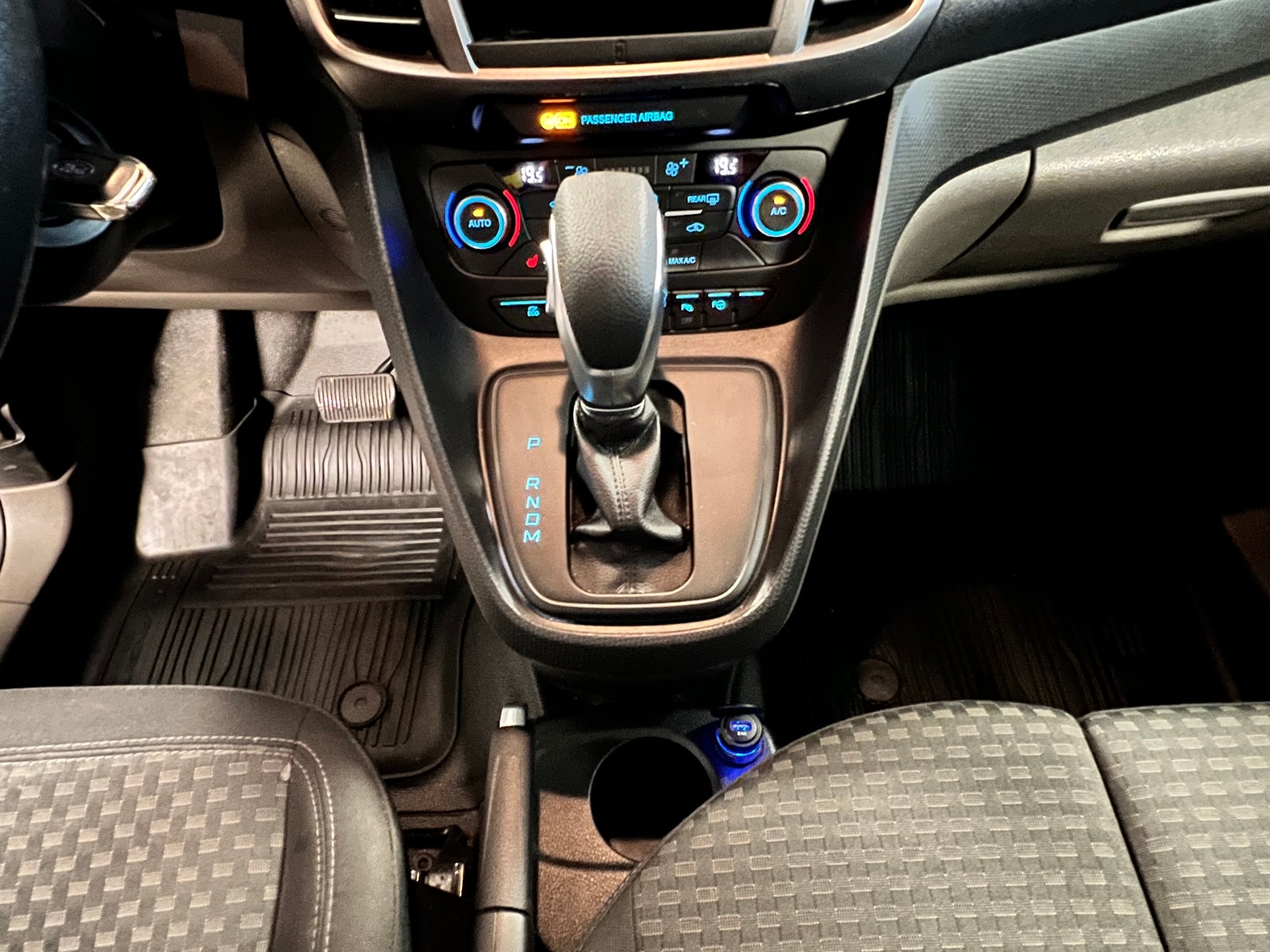 Ford Transit Connect 210 LWB 1.5 EcoBlue SelectShift, 120hp, 2020