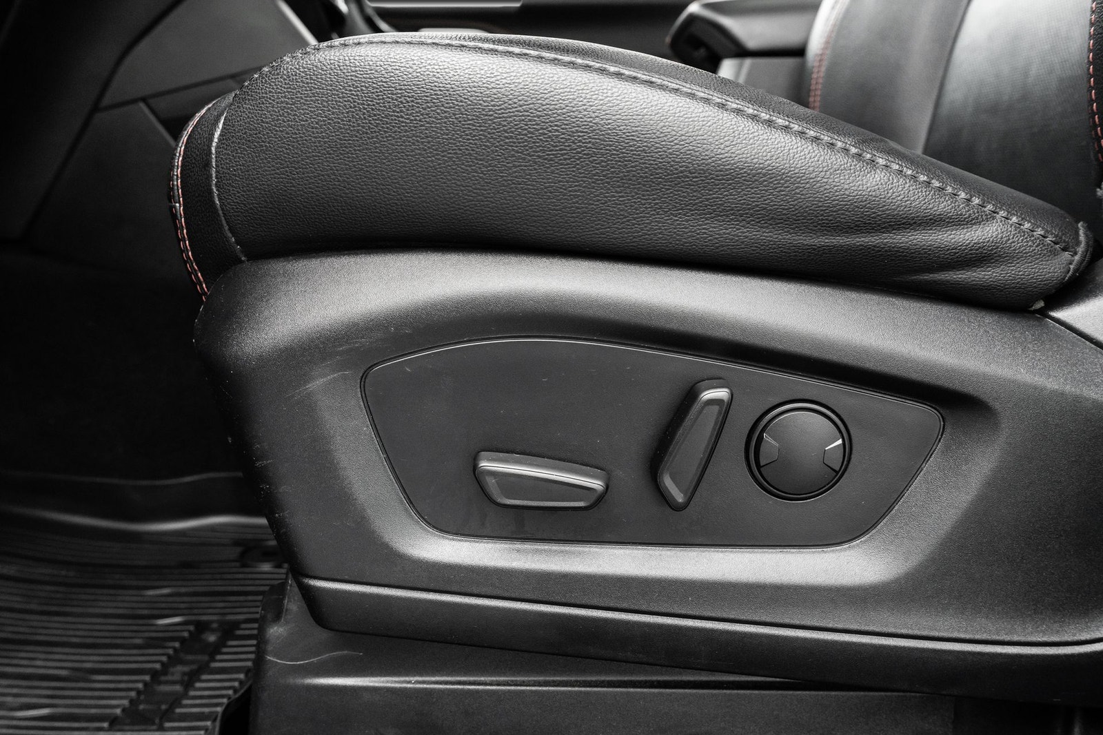 Ford Explorer Plug-In Hybrid SelectShift, 457hp, 2023