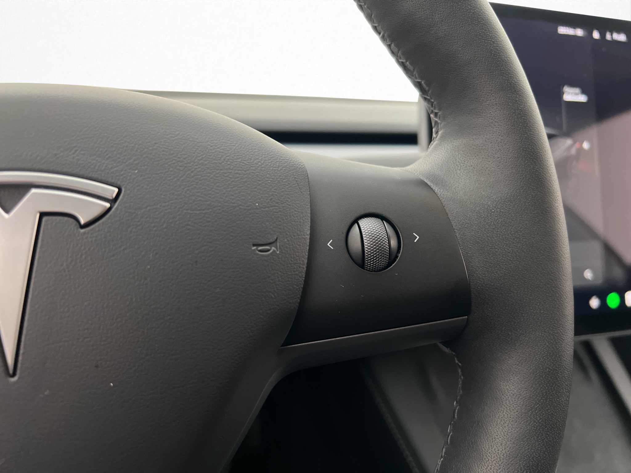 Tesla Model 3 Long Range AWD, 498ps, 2023