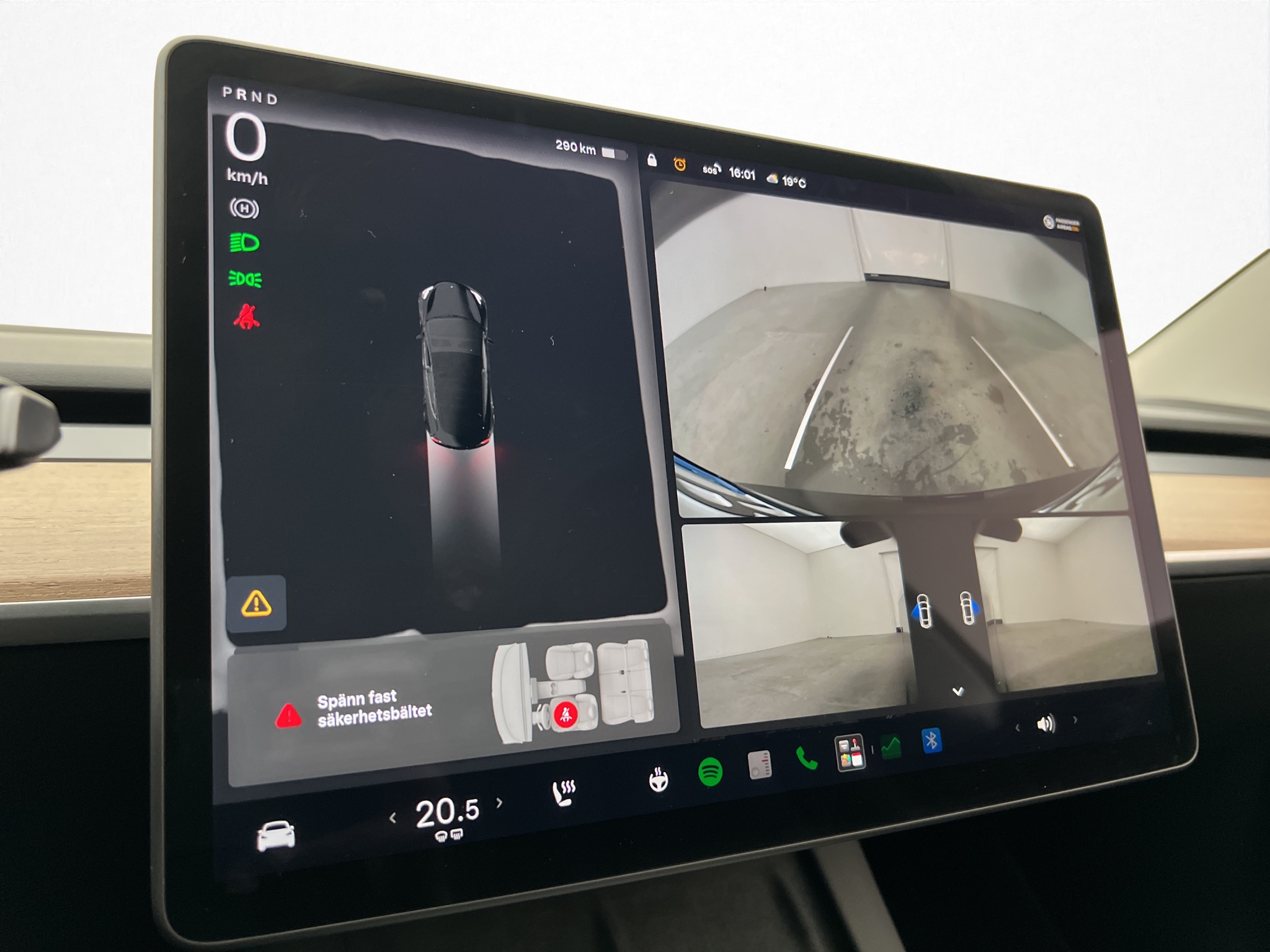 Tesla Model 3 Long Range AWD, 498ps, 2023