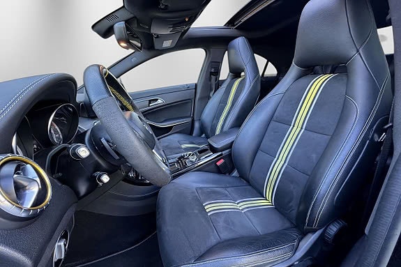 Mercedes-Benz CLA 180 7G-DCT, 122hp, 2014