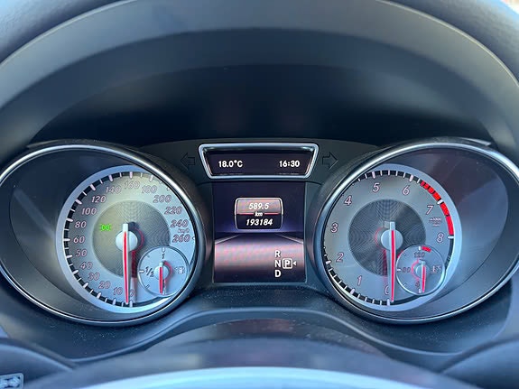 Mercedes-Benz CLA 180 7G-DCT, 122hp, 2014