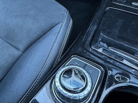 Mercedes-Benz CLA 180 7G-DCT, 122hp, 2014