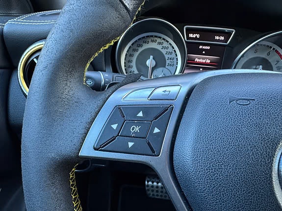 Mercedes-Benz CLA 180 7G-DCT, 122hp, 2014