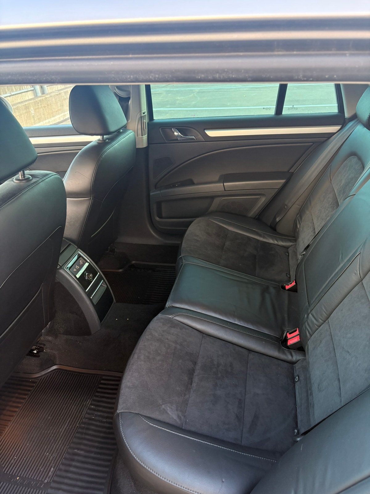 Škoda Superb Combi 1.8 TSI DSG Sequential, 160hp, 2012