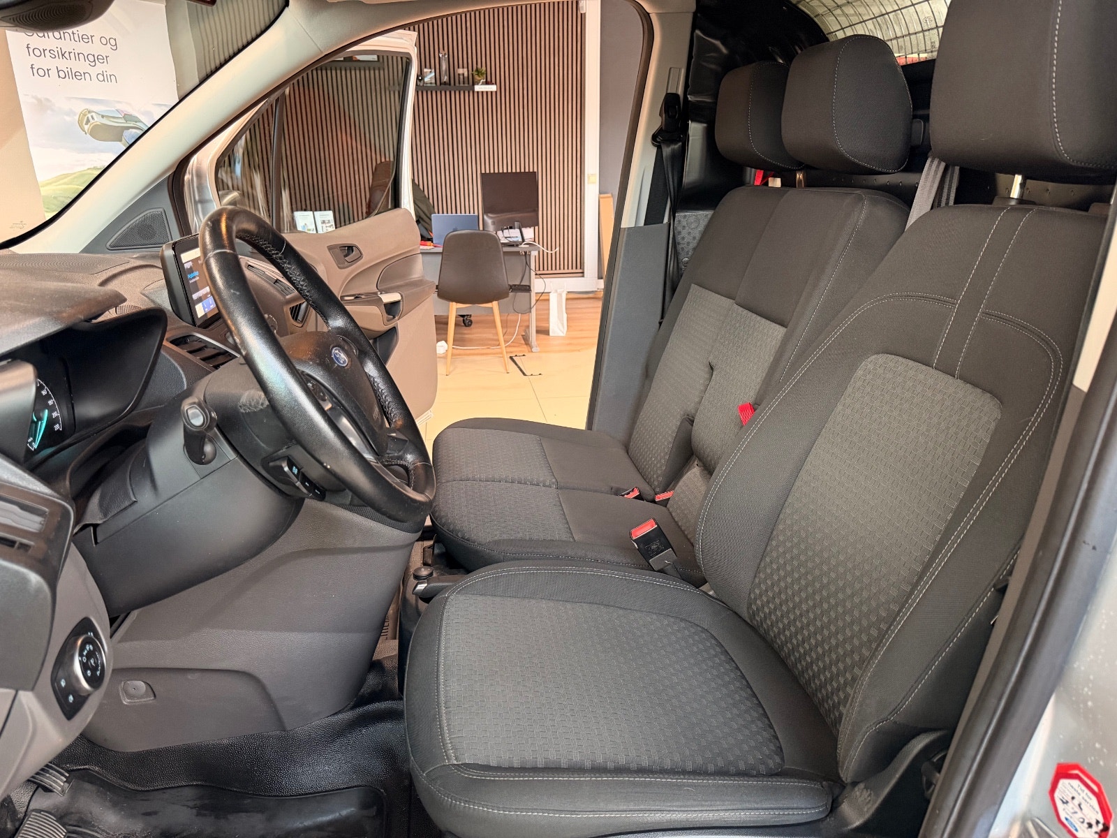 Ford Transit Connect 220 1.5 EcoBlue SelectShift, 8-trins, 120ps, 2020