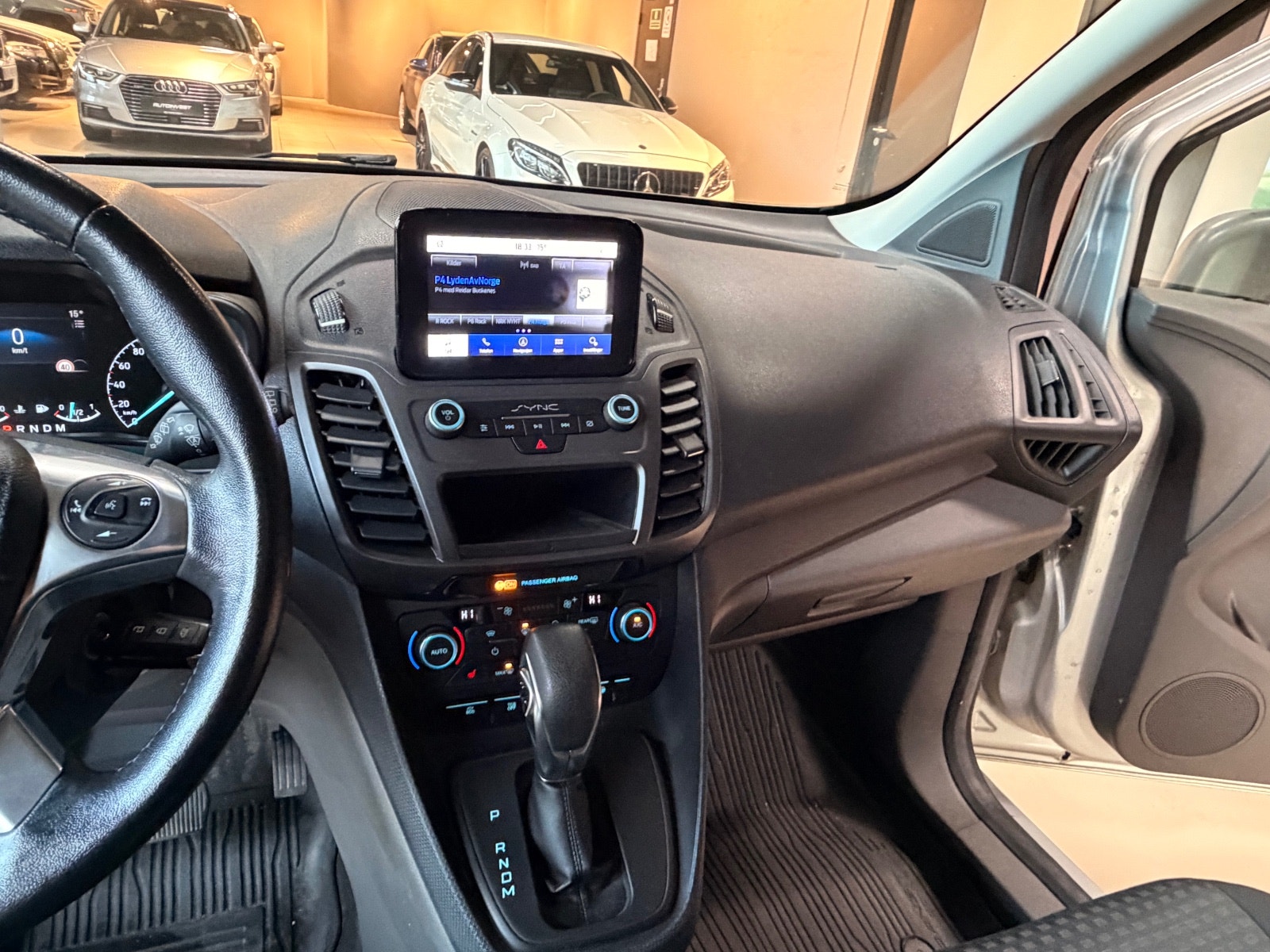 Ford Transit Connect 220 1.5 EcoBlue SelectShift, 8-trins, 120ps, 2020