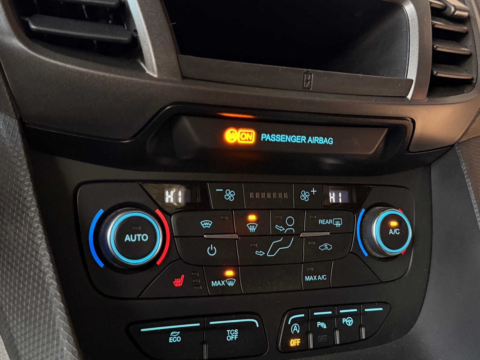 Ford Transit Connect 220 1.5 EcoBlue SelectShift, 8-trins, 120ps, 2020