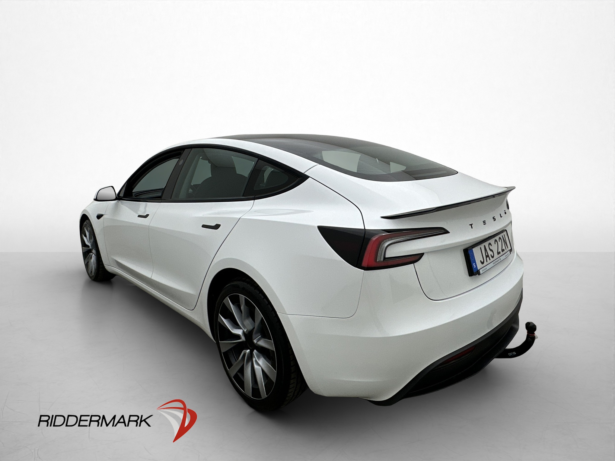 Tesla Model 3 Standard Range, 283ps, 2024