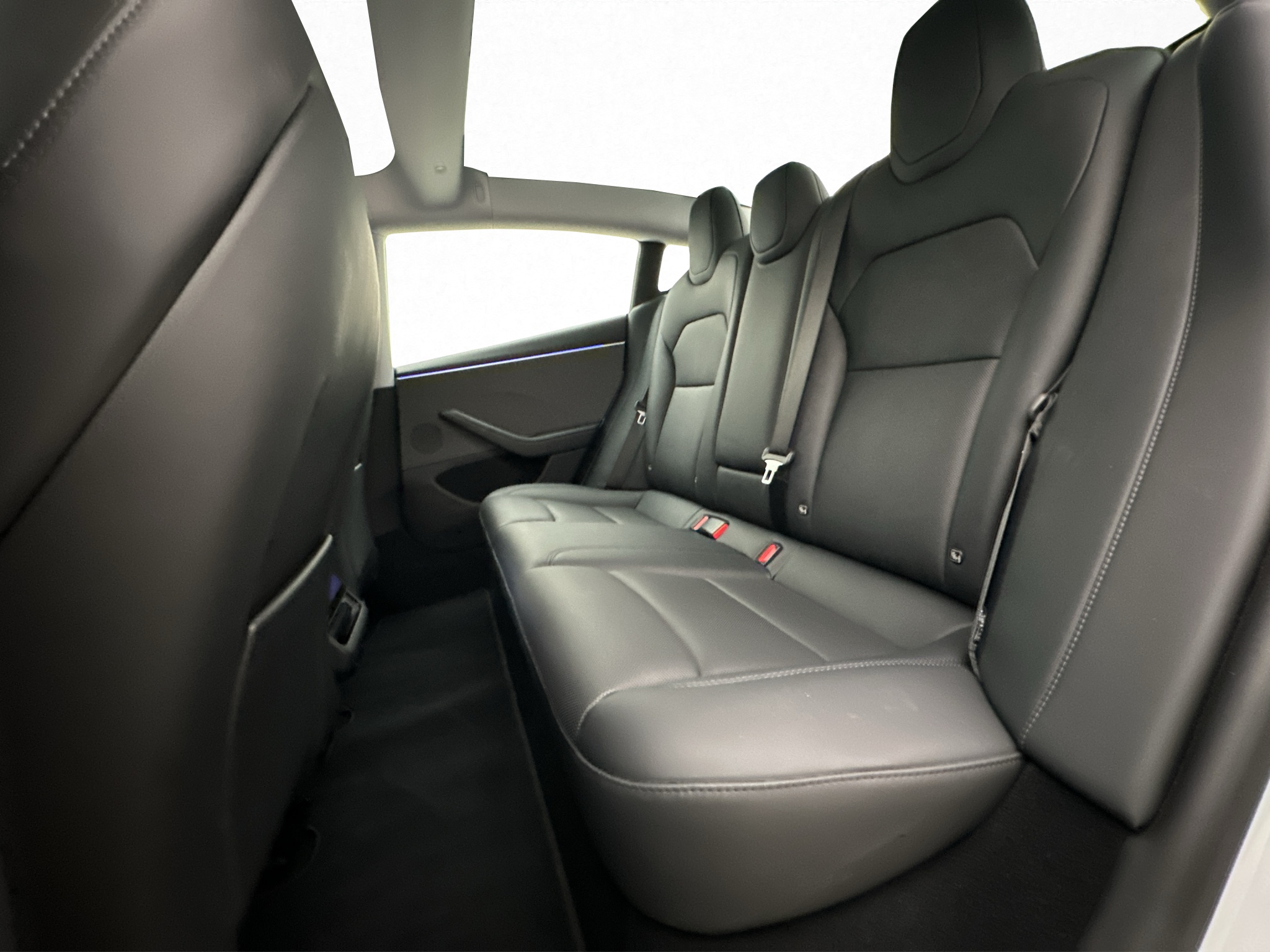 Tesla Model 3 Standard Range, 283ps, 2024