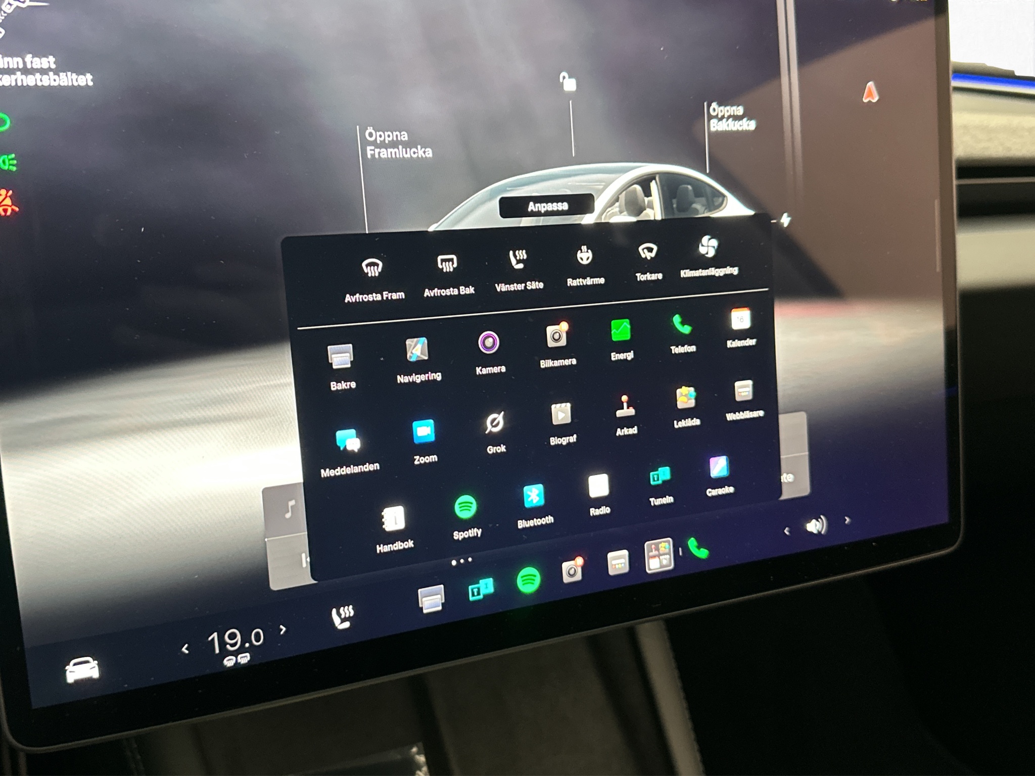Tesla Model 3 Standard Range, 283ps, 2024