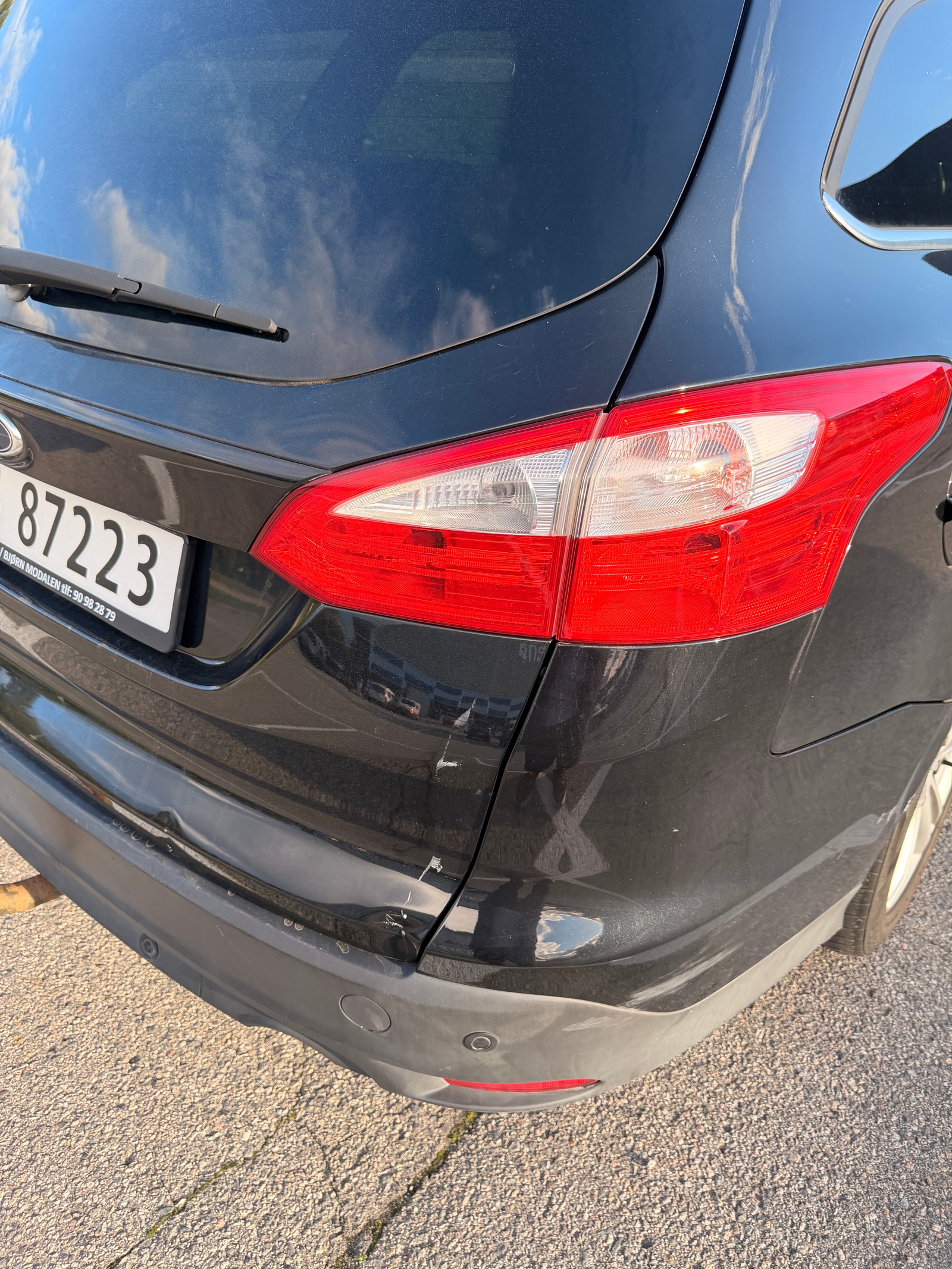 Ford Focus Combi 2.0 TDCi Powershift 6, 6-trins, 115ps, 2014