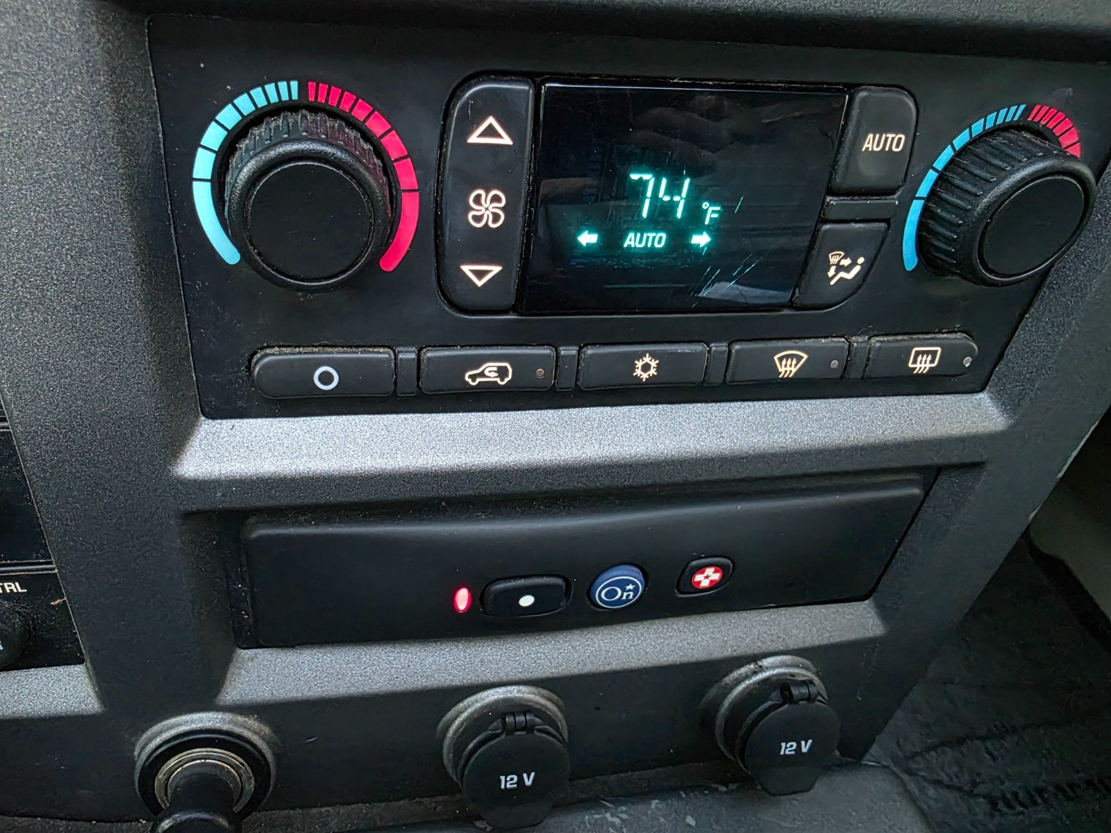 Hummer H2 6.0 V8 Automatic, 4-trinn, 321hk, 2003