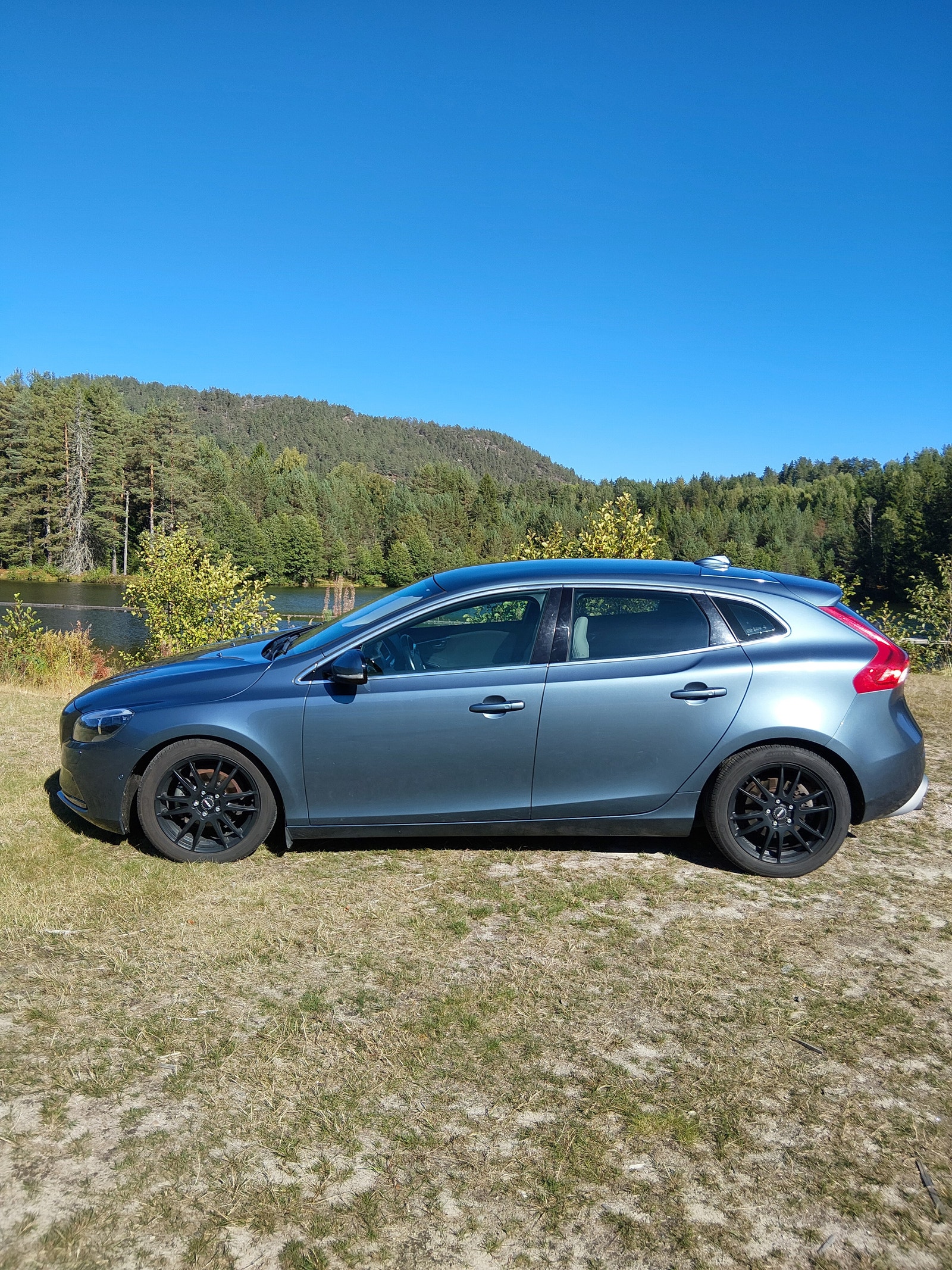 Volvo V40 D2 Manual, 6-trins, 115ps, 2014