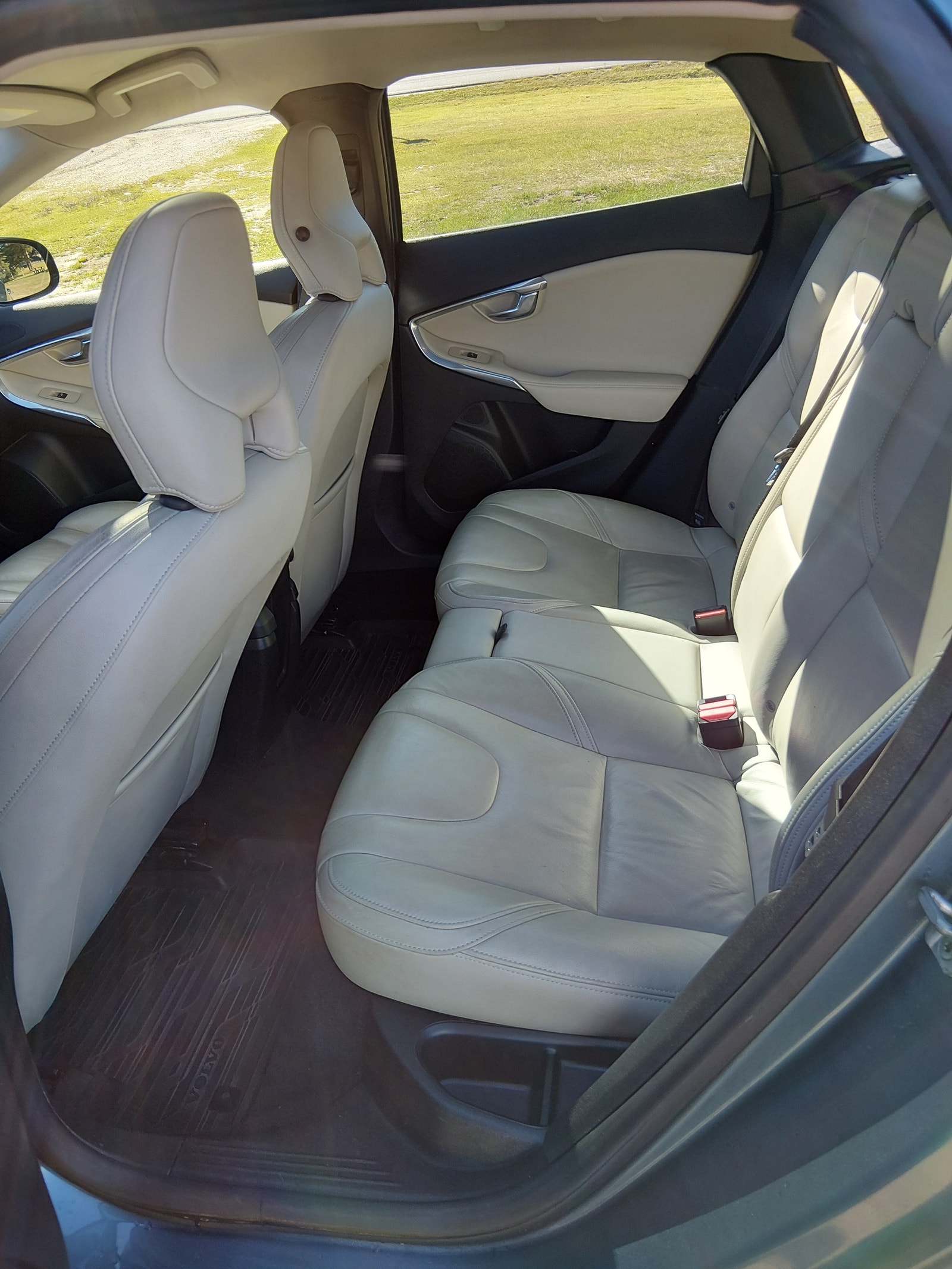 Volvo V40 D2 Manual, 6-trins, 115ps, 2014