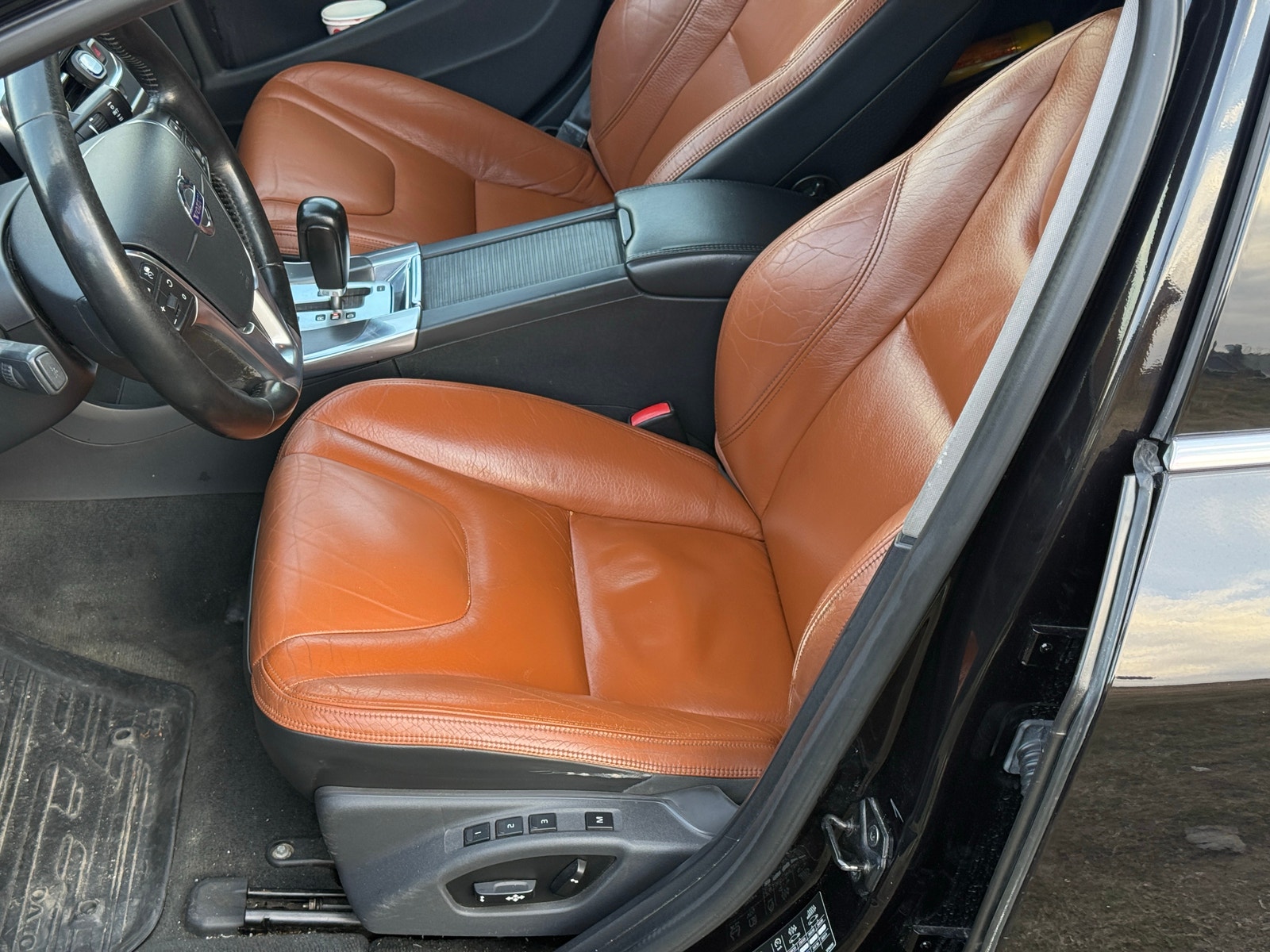 Volvo V60 D3 Geartronic, 163hp, 2011