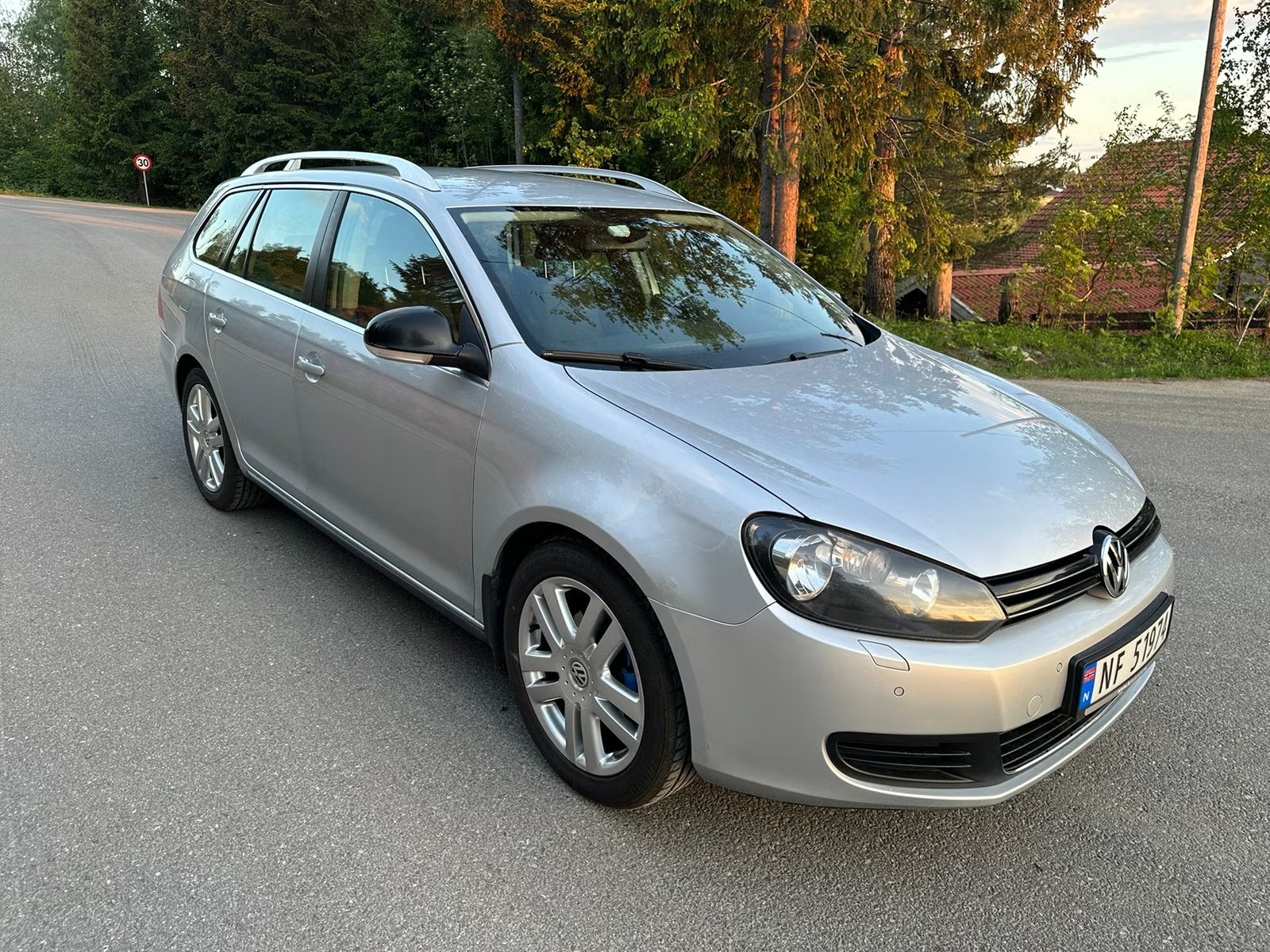 Volkswagen Golf Variant 1.6 TDI DPF BMT Manual, 105hp, 2012